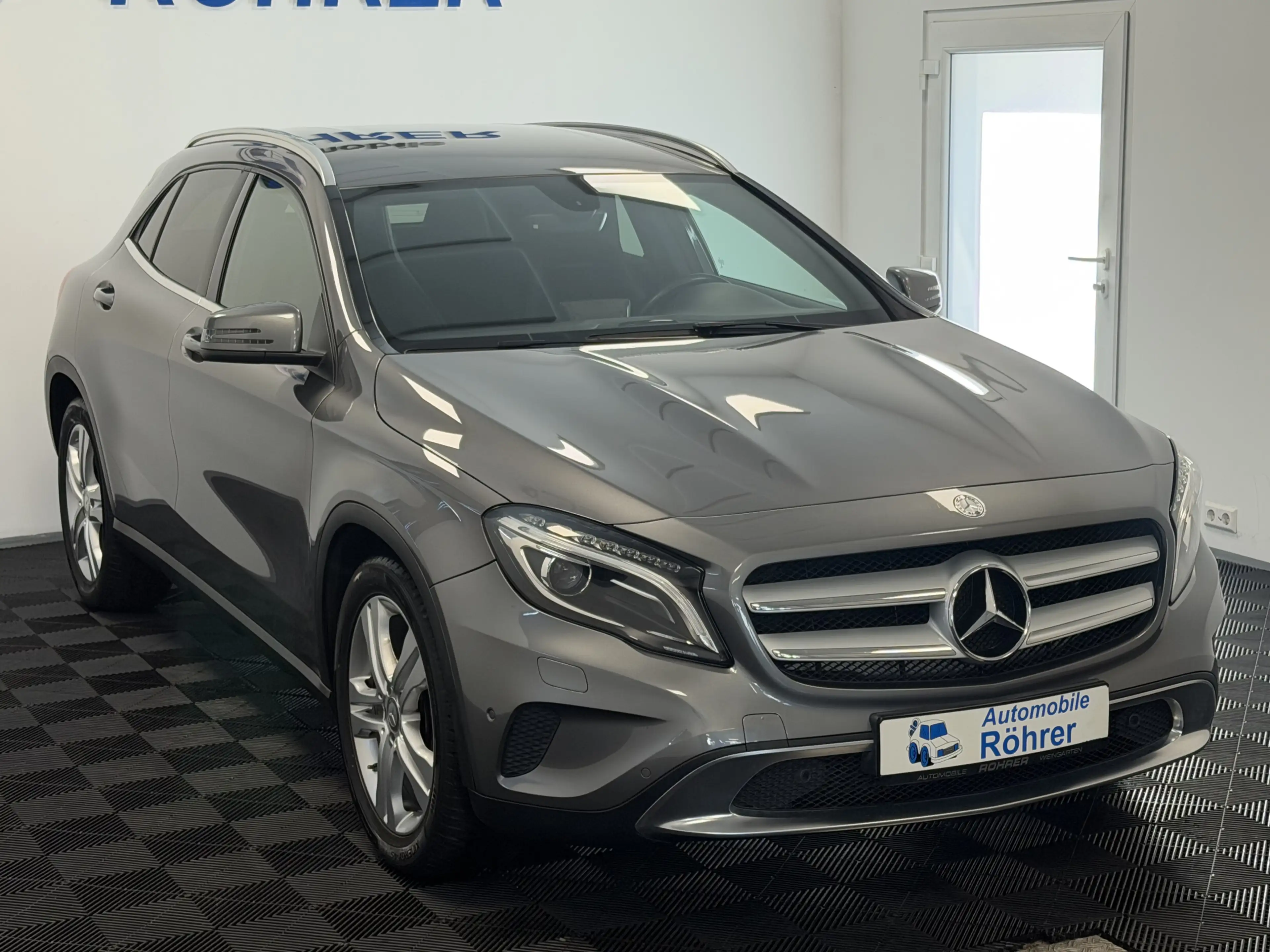 Mercedes-Benz GLA 250 4Matic Aut. Urban Sport Bi-Xenon Kamera — photo 4