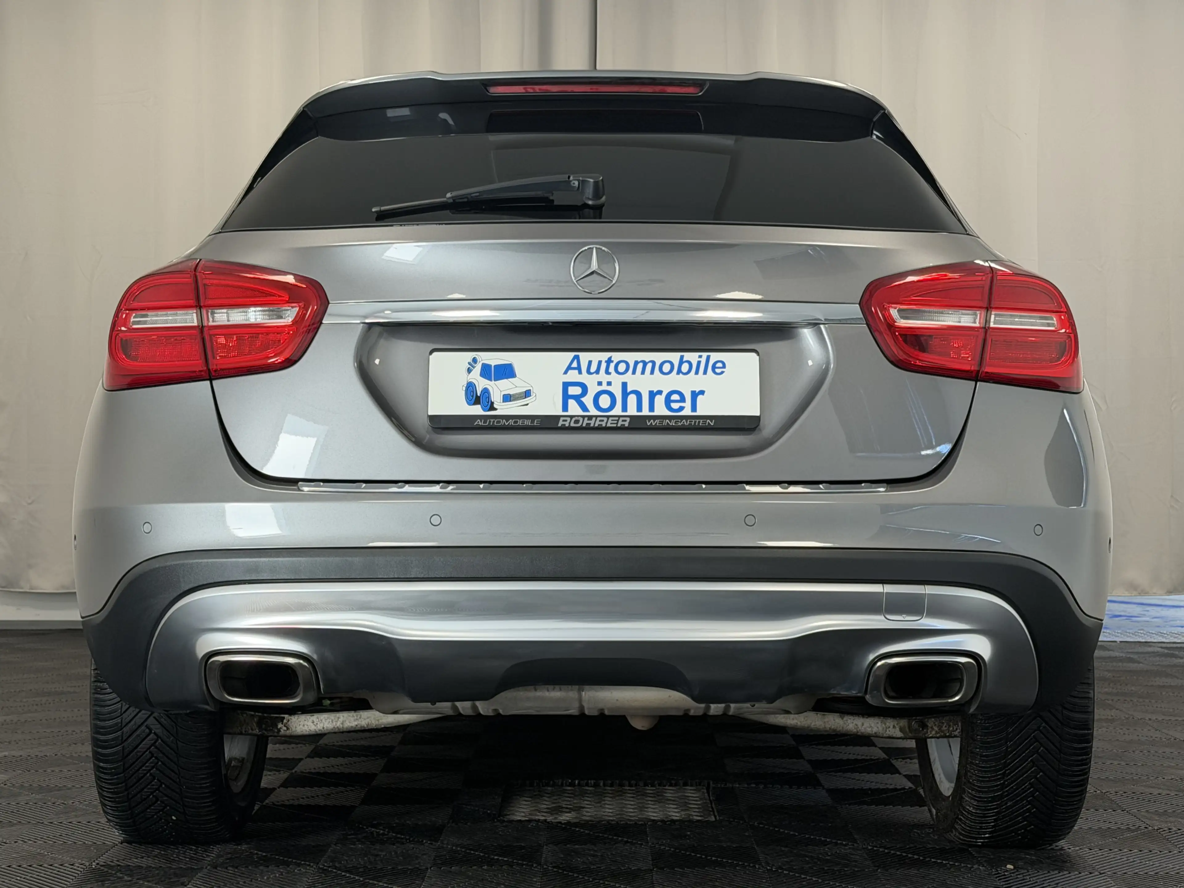 Mercedes-Benz GLA 250 4Matic Aut. Urban Sport Bi-Xenon Kamera — photo 7
