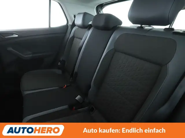 Volkswagen T-Cross view 14