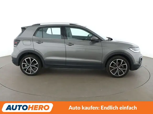 Volkswagen T-Cross view 7