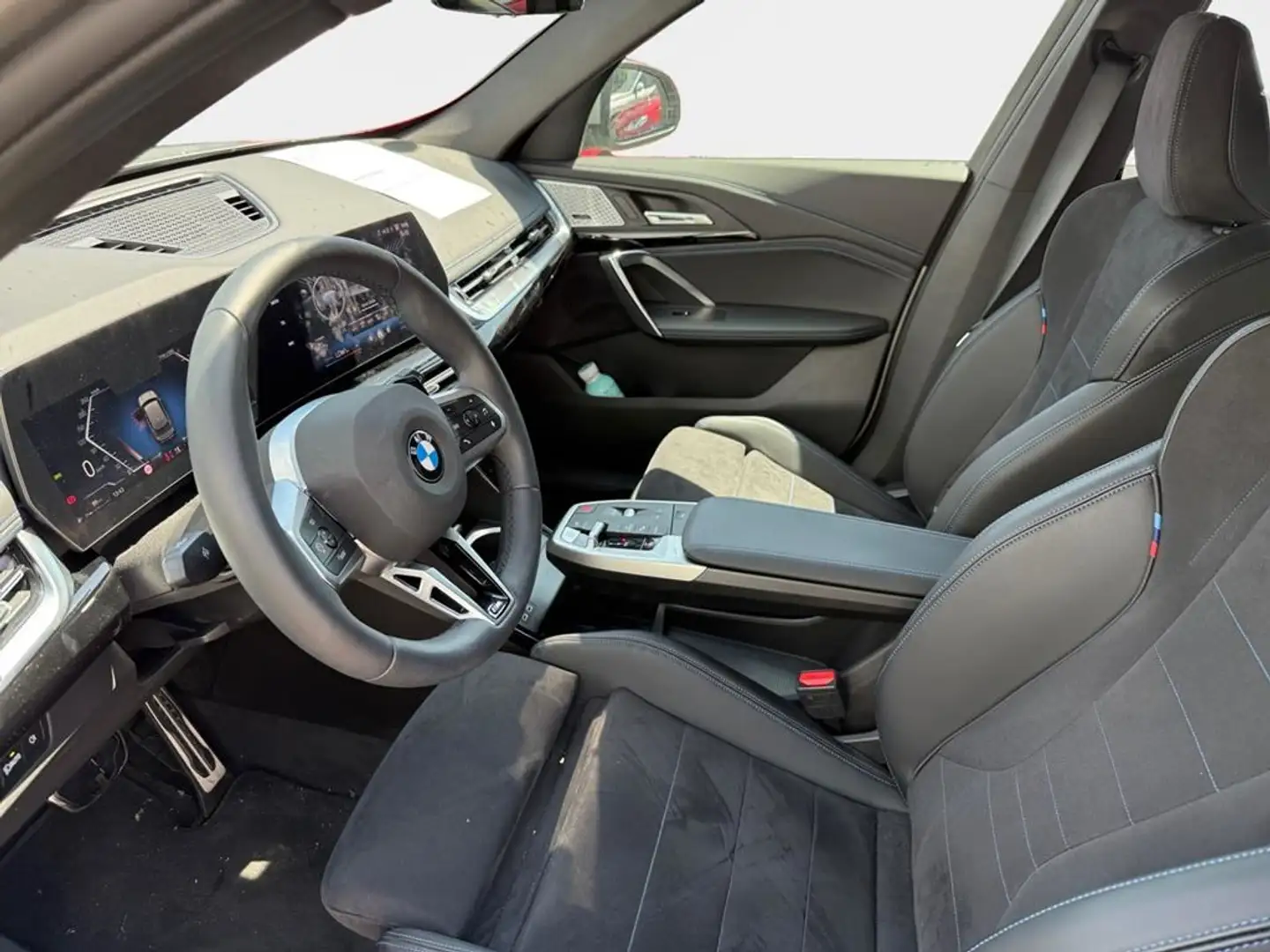 BMW X1 M Sport Silber - 1