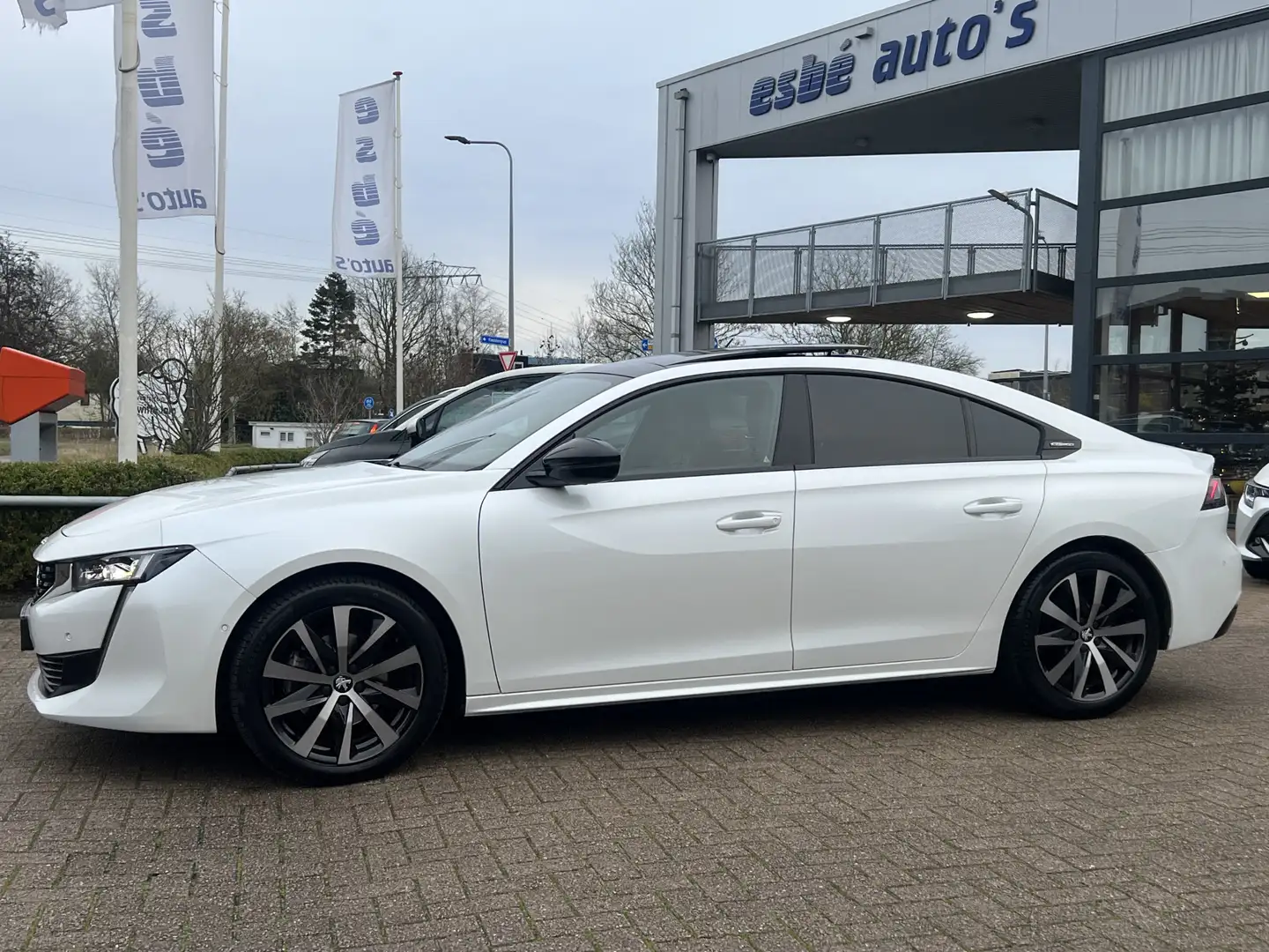 Peugeot 508 1.6 Turbo 180 pk Automaat GT Line Navigatie Trekha Blanc - 2