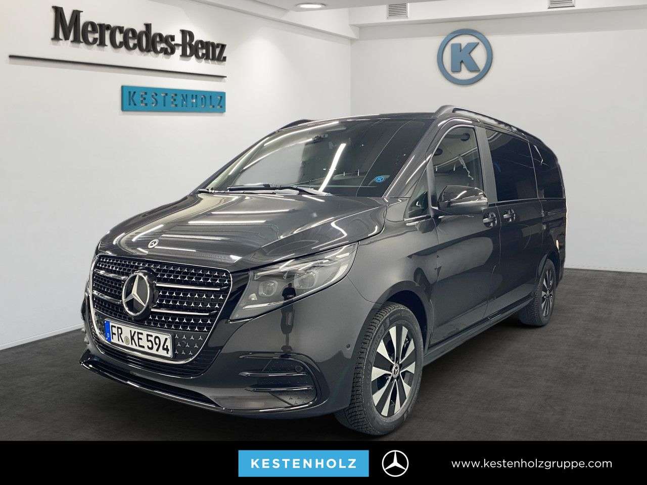 Mercedes-Benz V 300 — Mercedes-Benz V 300 d 4MATIC AVANTGARDE Lang AMG+360°+AHK+DIST