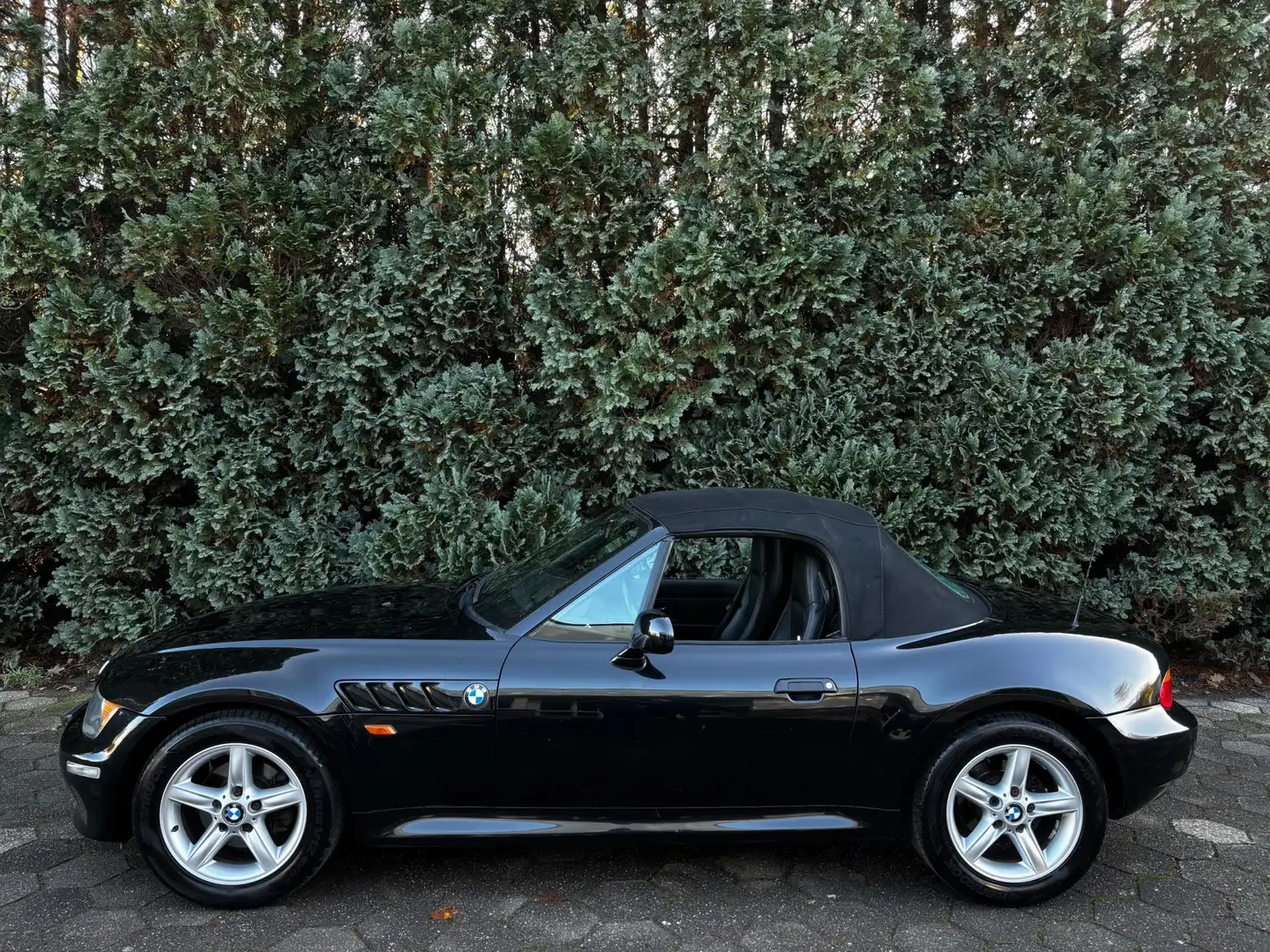 BMW Z3 Roadster 1.9i S | Airco | Stoelverwarming Zwart - 2