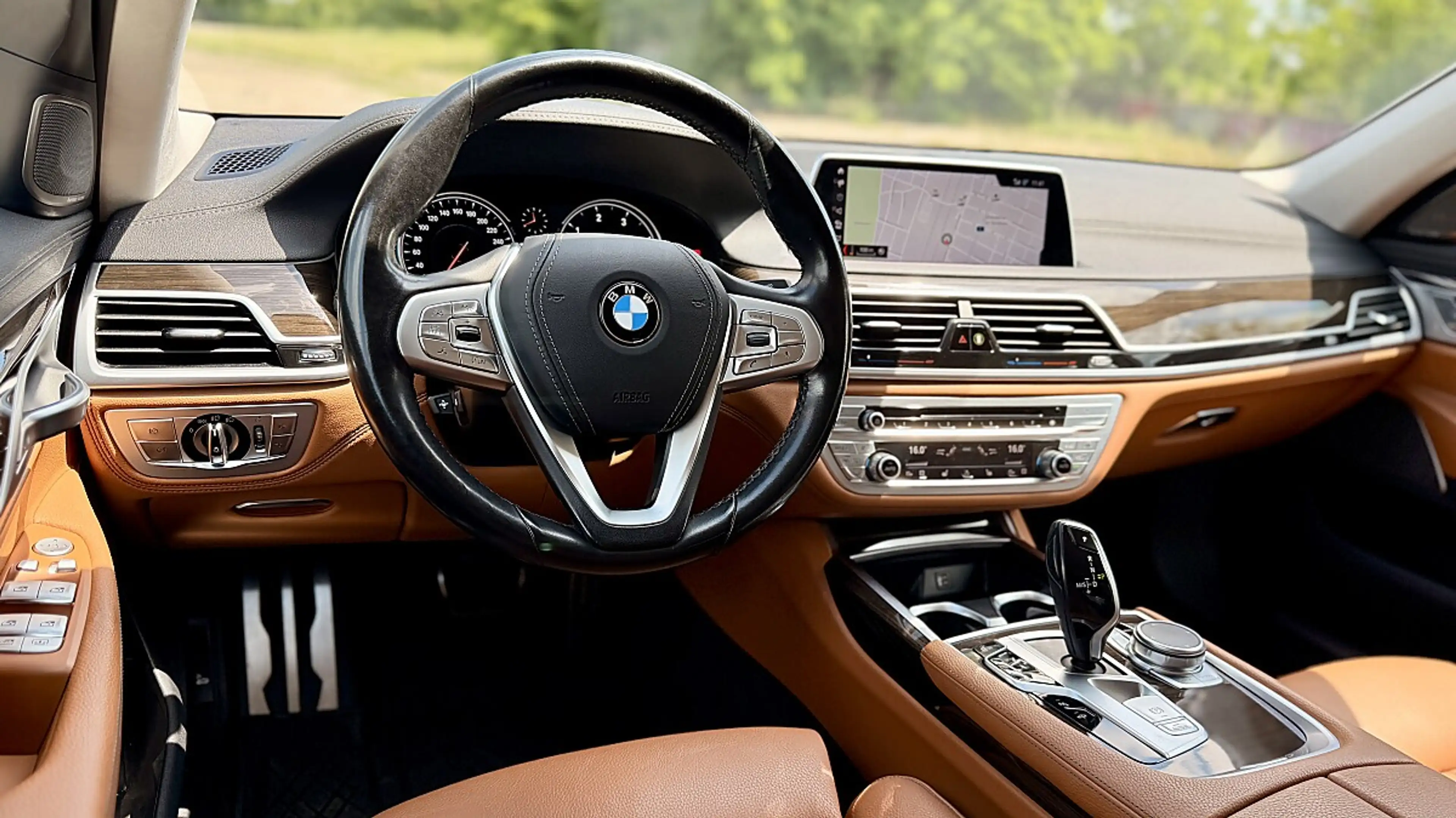 BMW 740 d xDrive – M‑Sport, Head‑Up, Massage, 320PS, Ha... — photo 15