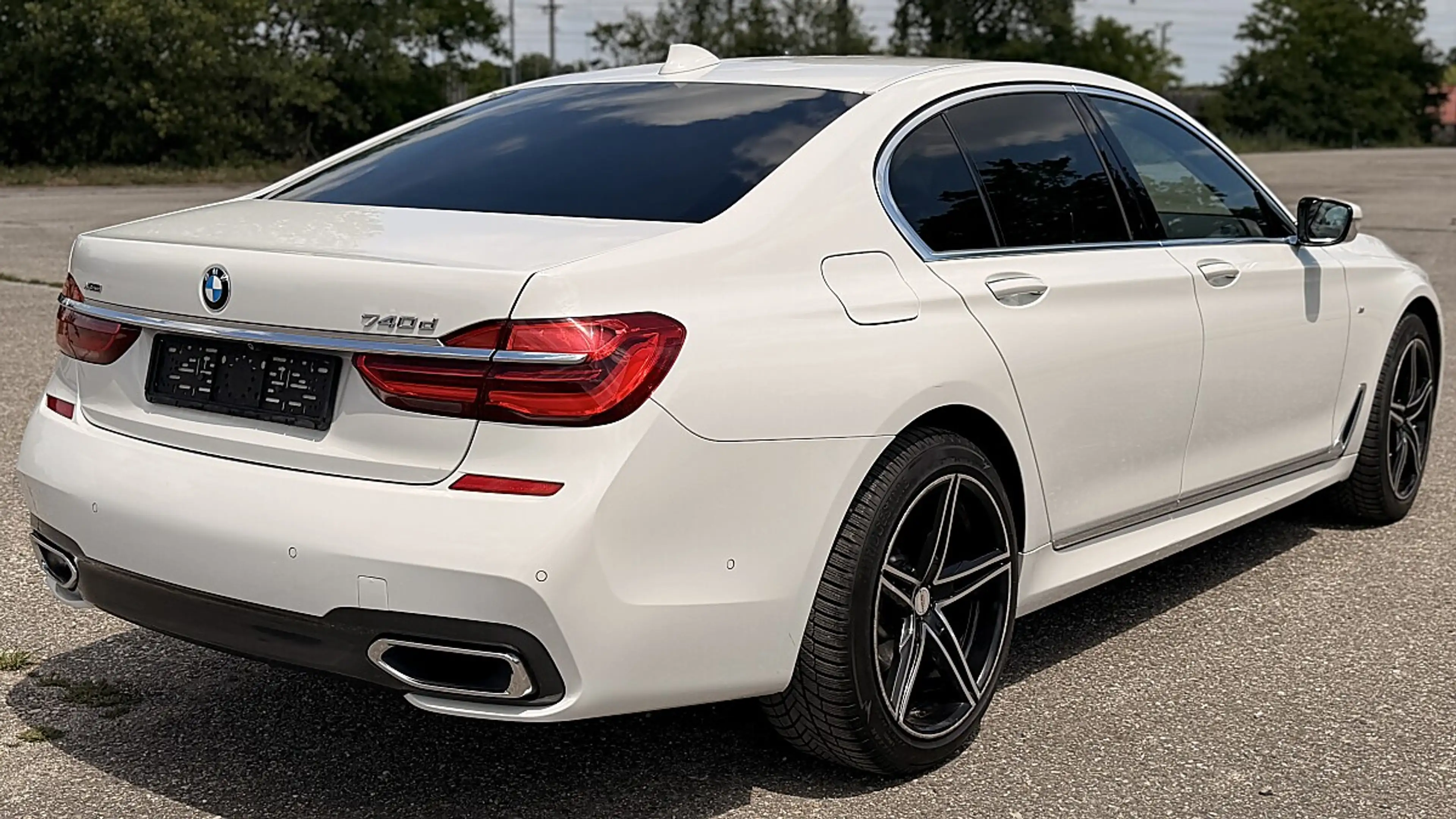 BMW 740 d xDrive – M‑Sport, Head‑Up, Massage, 320PS, Ha... — photo 4