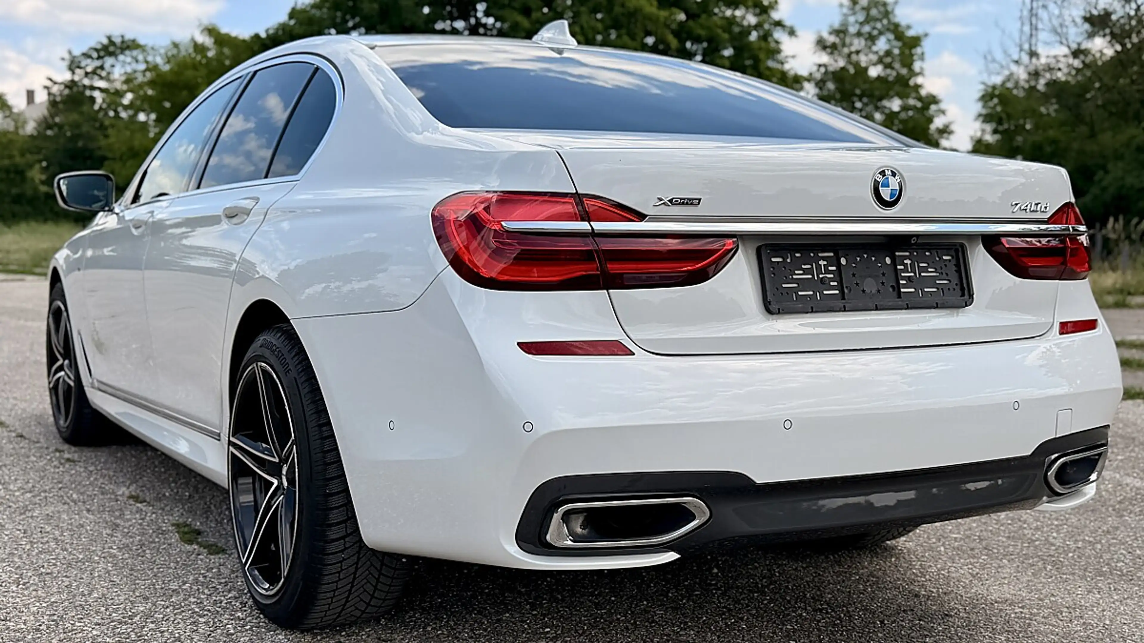 BMW 740 d xDrive – M‑Sport, Head‑Up, Massage, 320PS, Ha... — photo 8