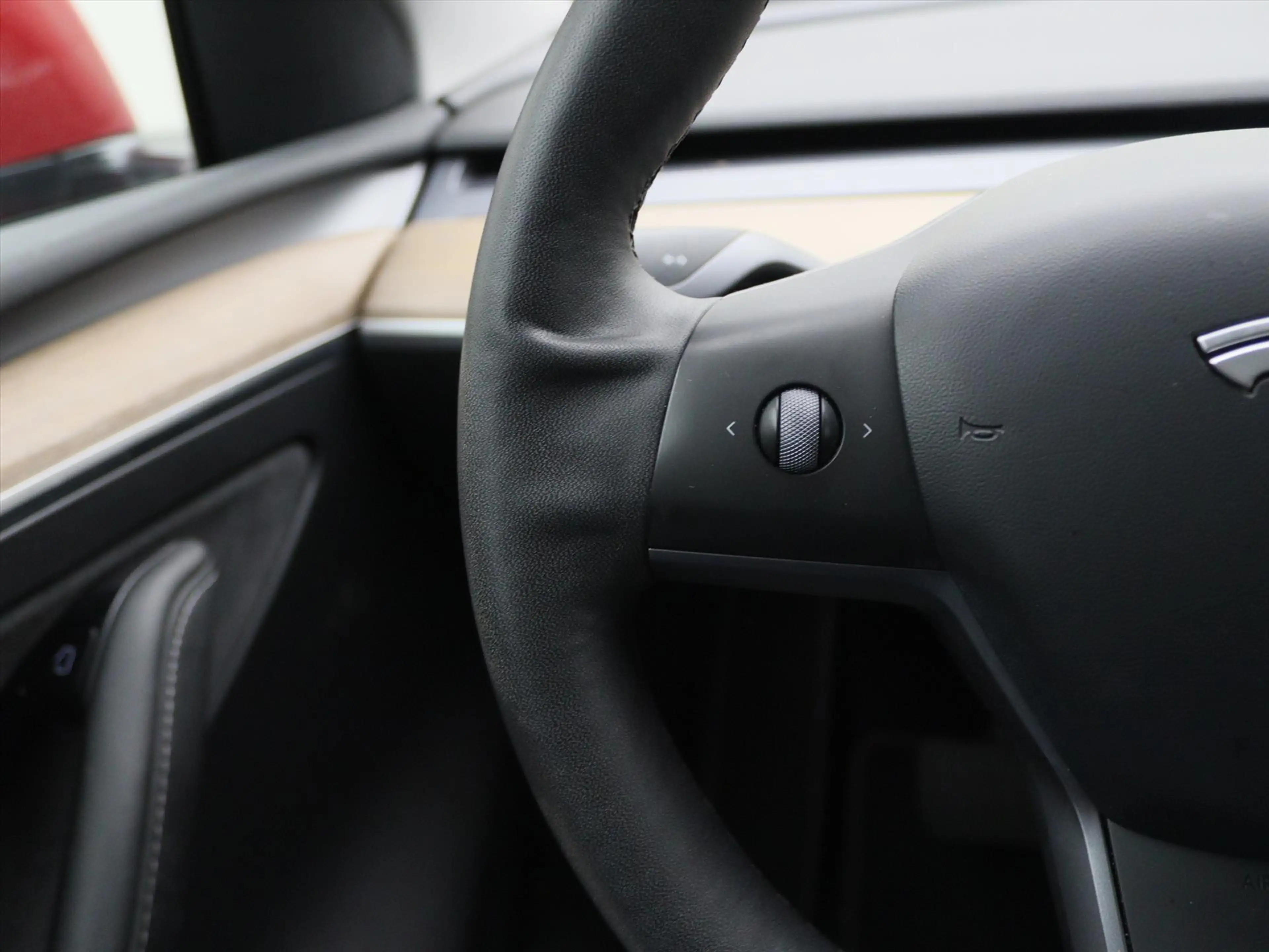 Tesla Model Y Long-Range AWD 351pk 75 kWh [ AUTOPILOT+WARMTEPOMP — photo 21