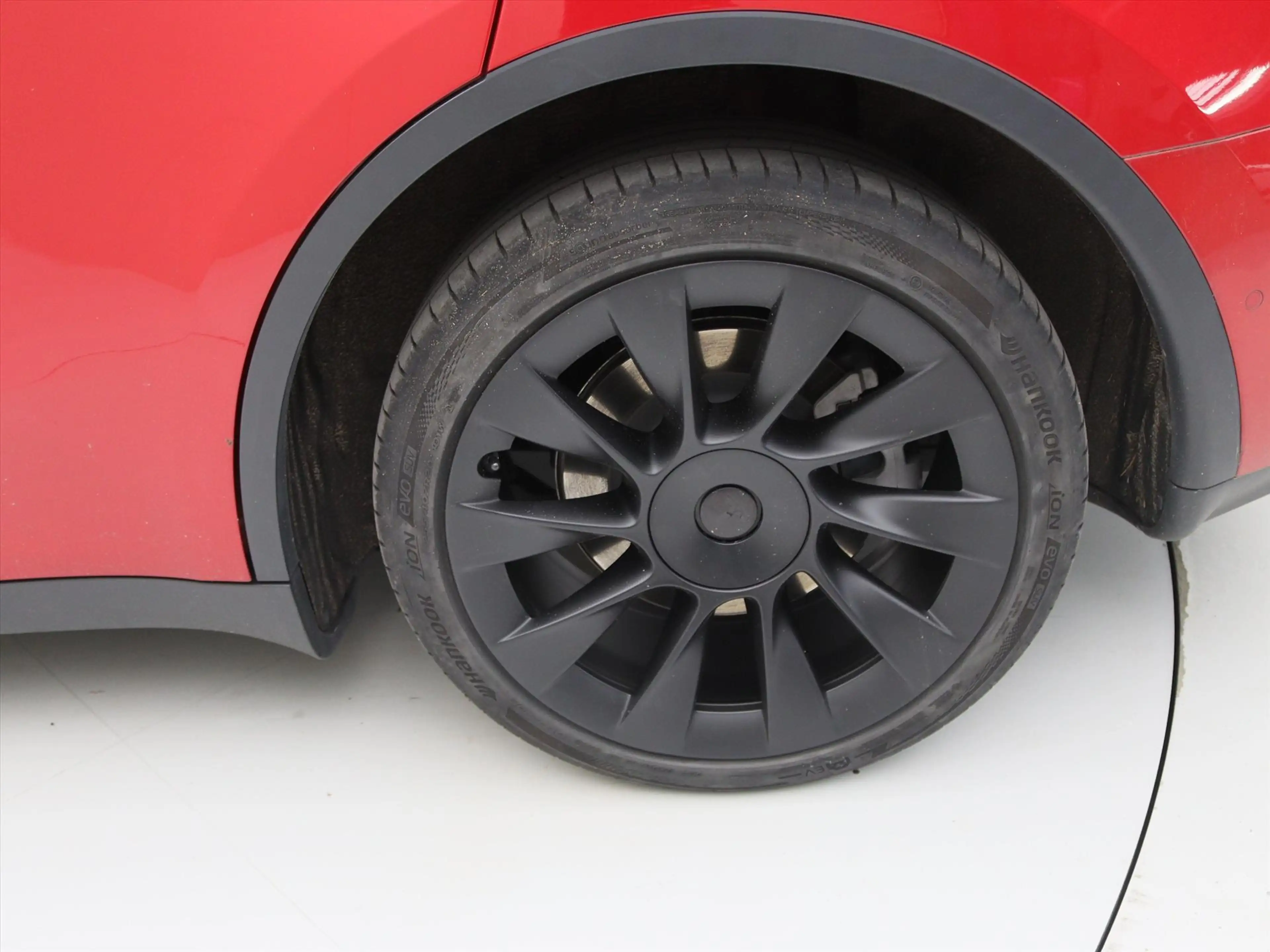 Tesla Model Y Long-Range AWD 351pk 75 kWh [ AUTOPILOT+WARMTEPOMP — photo 13