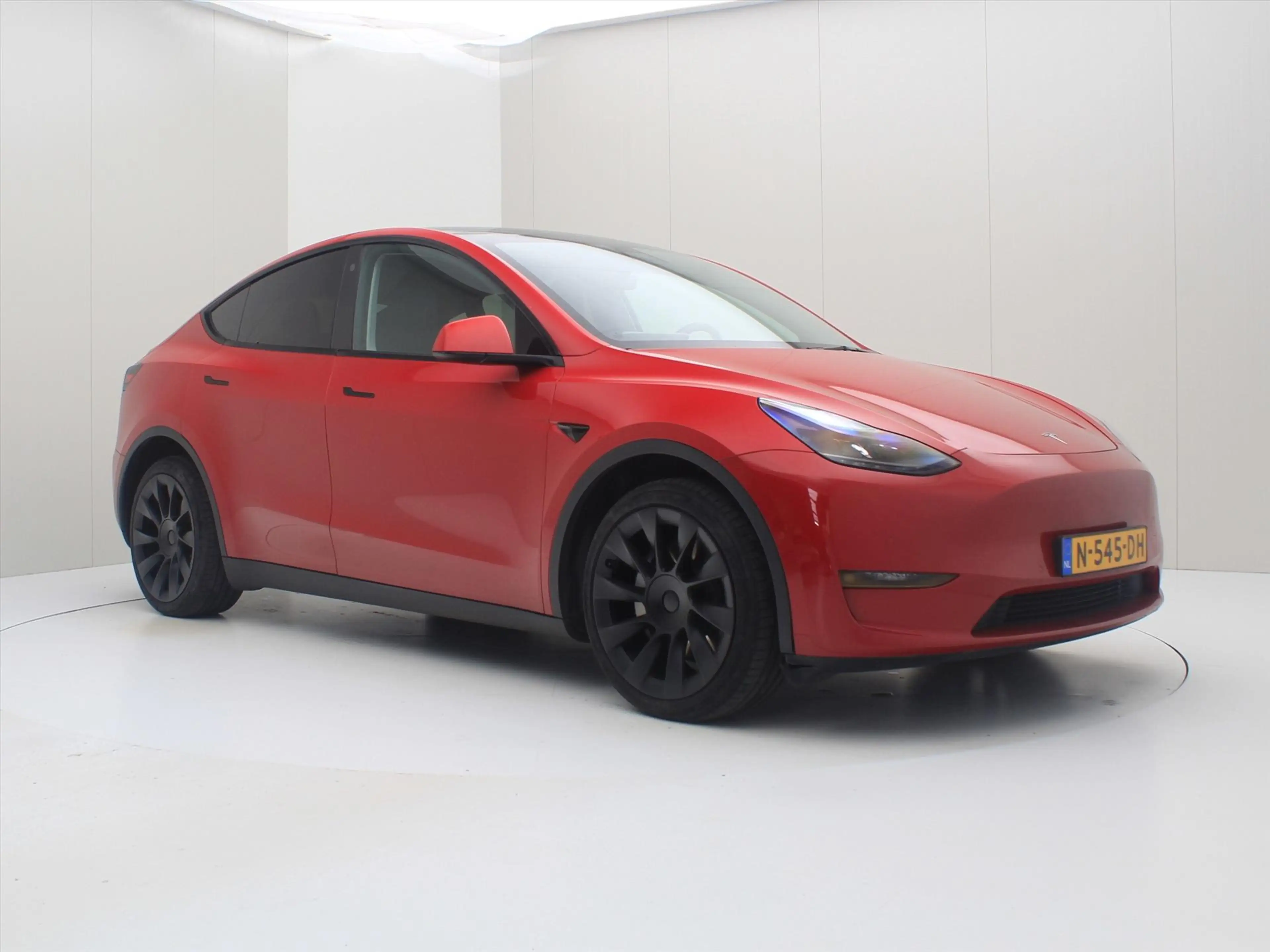 Tesla Model Y Long-Range AWD 351pk 75 kWh [ AUTOPILOT+WARMTEPOMP — photo 4