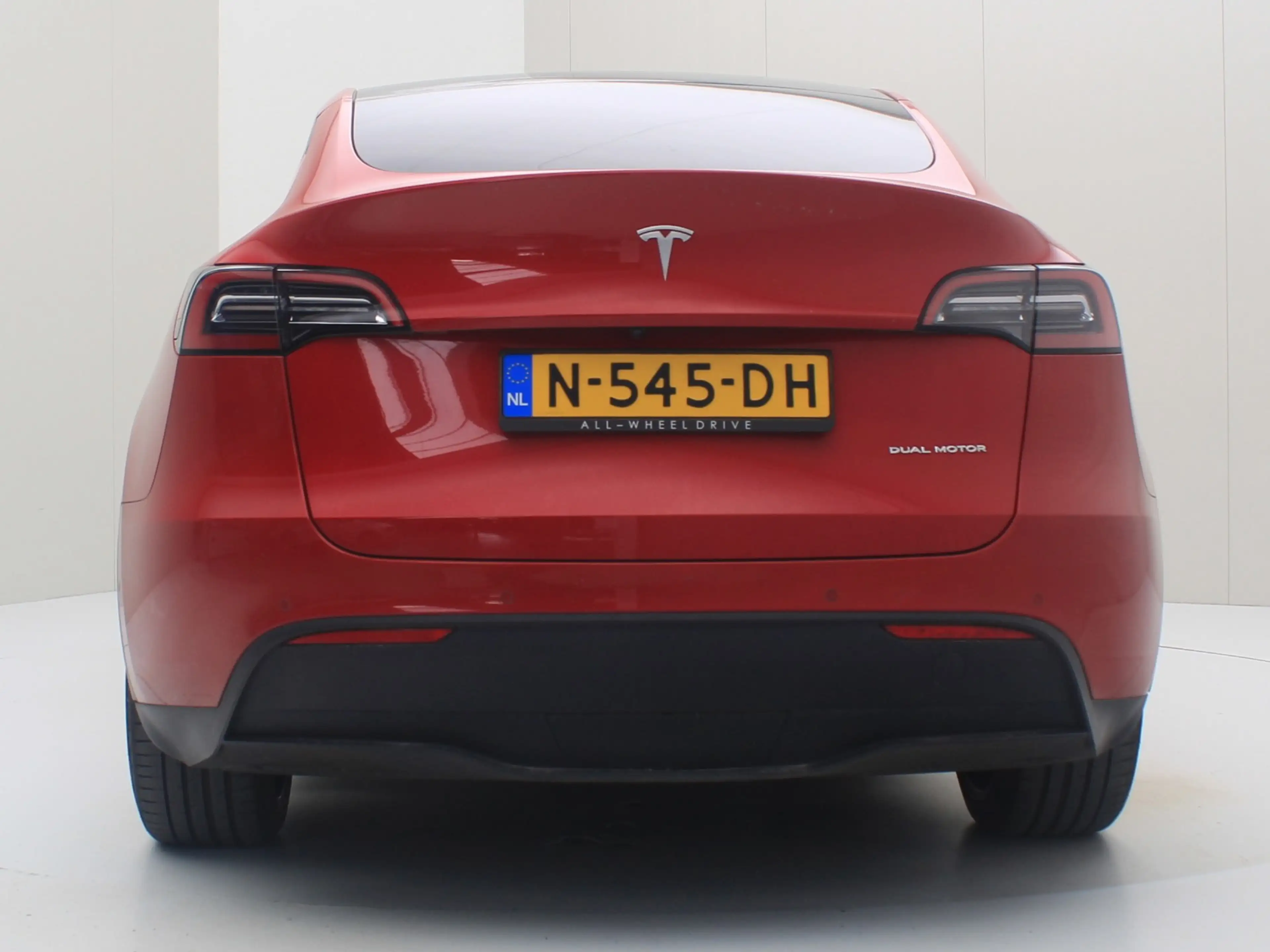 Tesla Model Y Long-Range AWD 351pk 75 kWh [ AUTOPILOT+WARMTEPOMP — photo 6