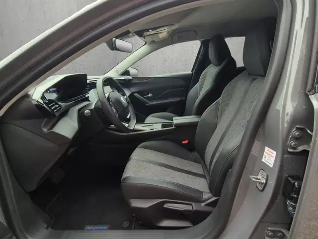 Peugeot 408 view 9