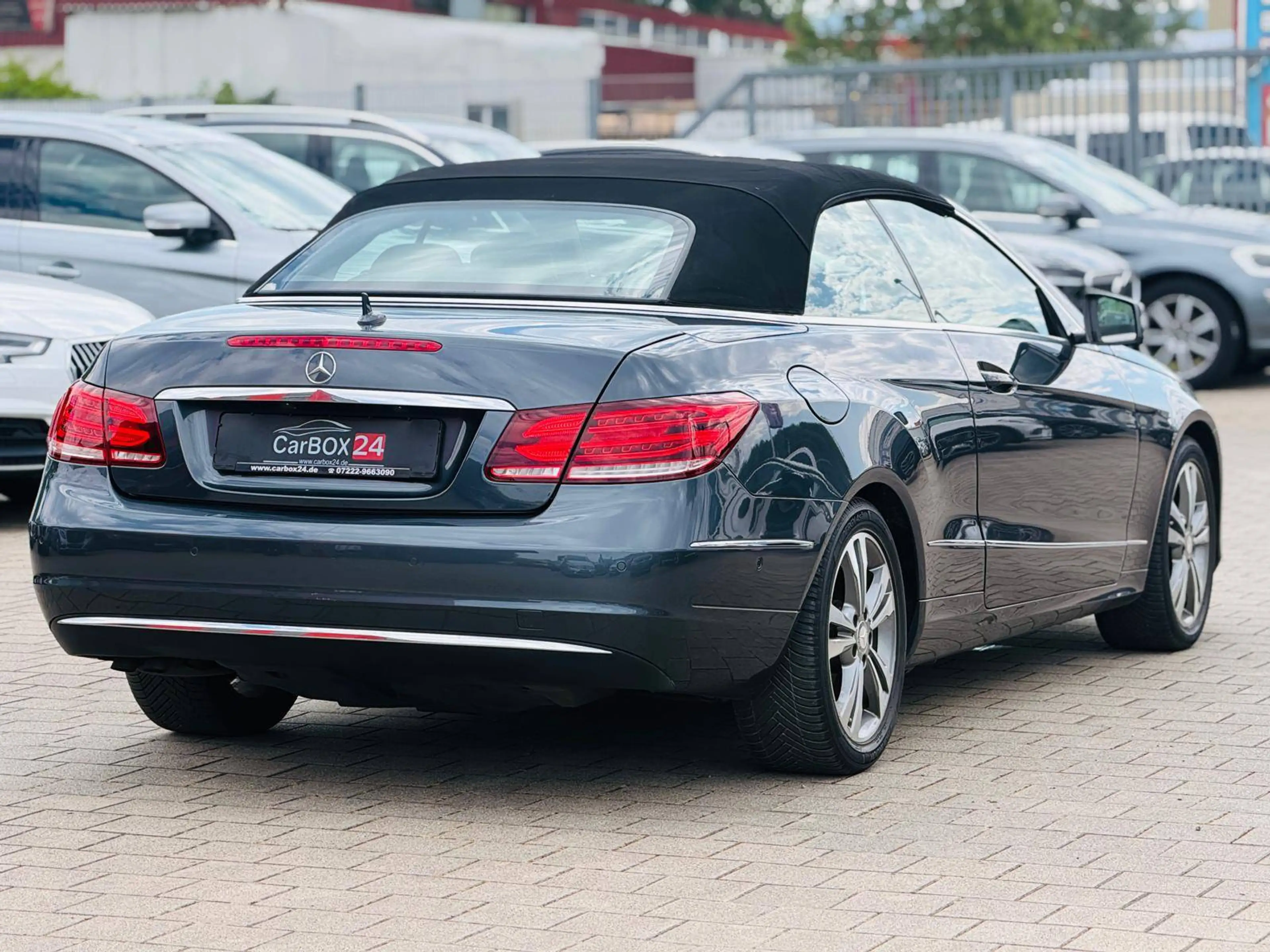 Mercedes-Benz E 250 CDI Cabrio BlueEfficiency Standard TÜV 03/27 Garantie Finanzierung möglich — photo 29