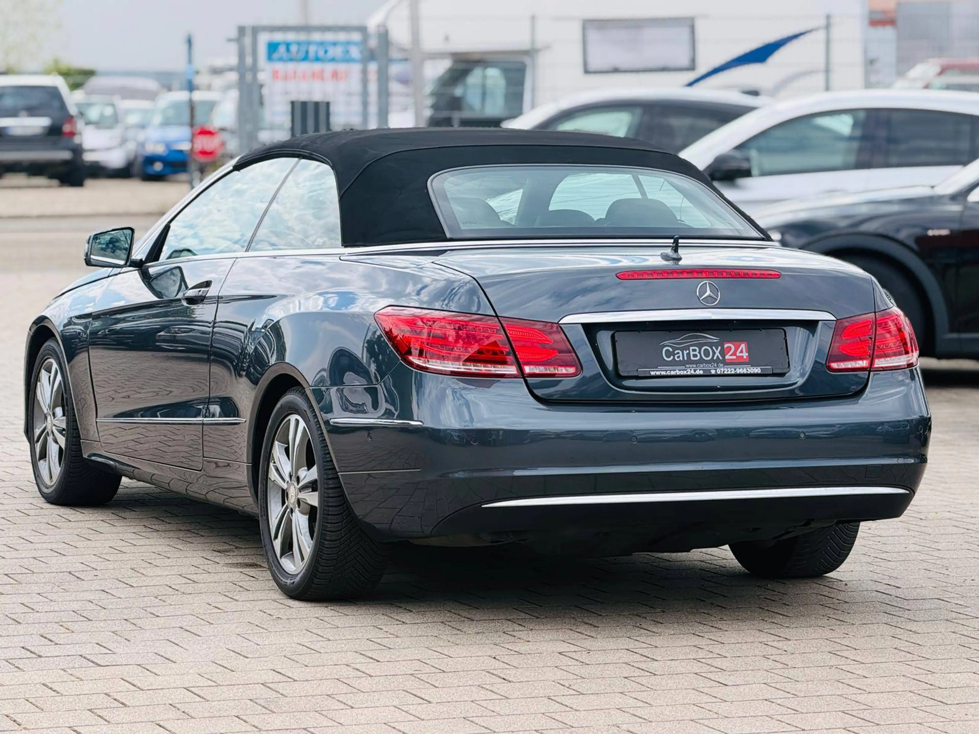 Mercedes-Benz E 250 CDI Cabrio BlueEfficiency Standard TÜV 03/27 Garantie Finanzierung möglich — photo 27