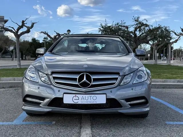 Mercedes-Benz E 200 Cabrio CGI BE 7G Plus