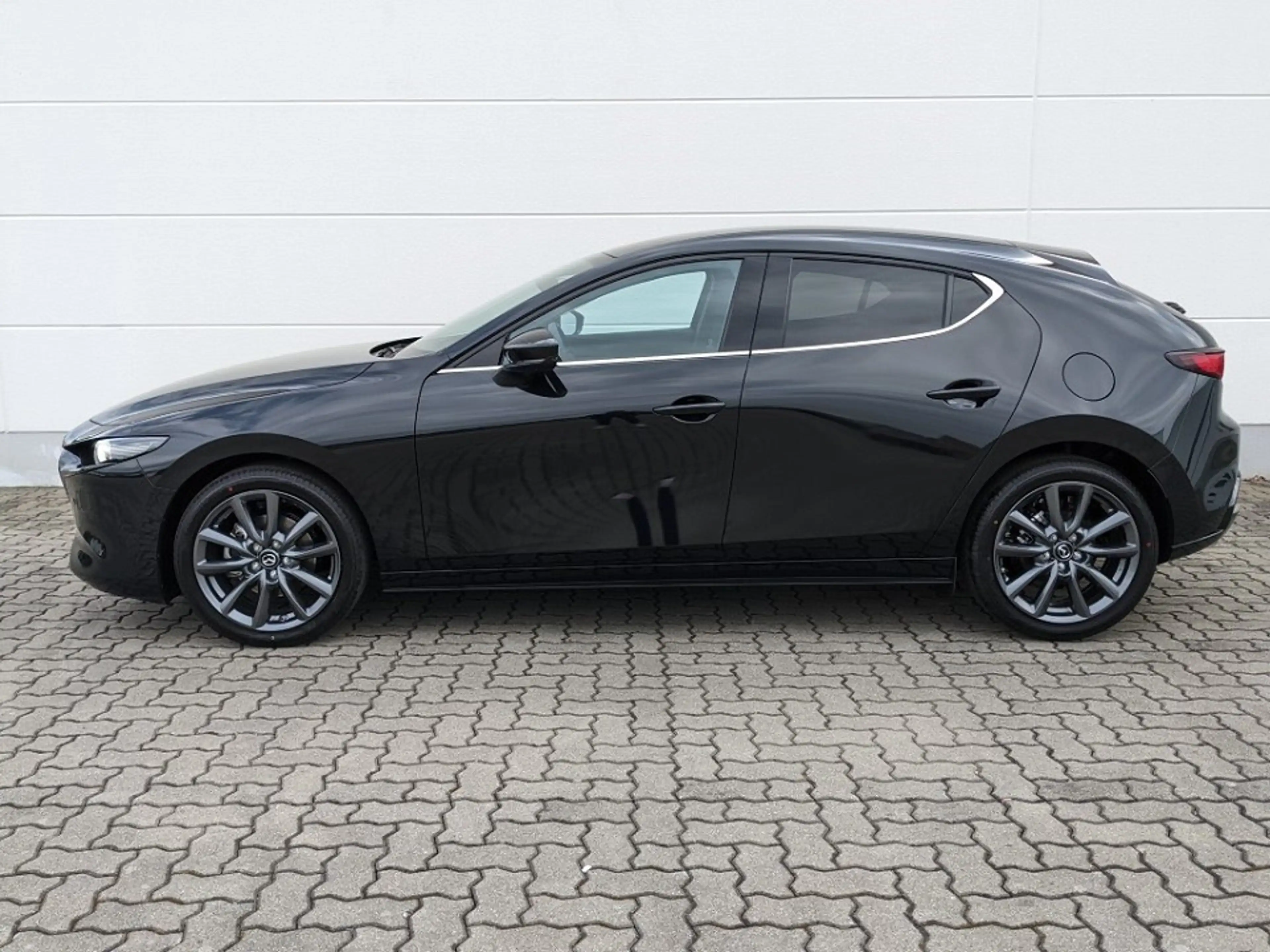 Mazda 3 2.0l (150PS) Selection Design-/ Premium-Paket Bose — photo 3