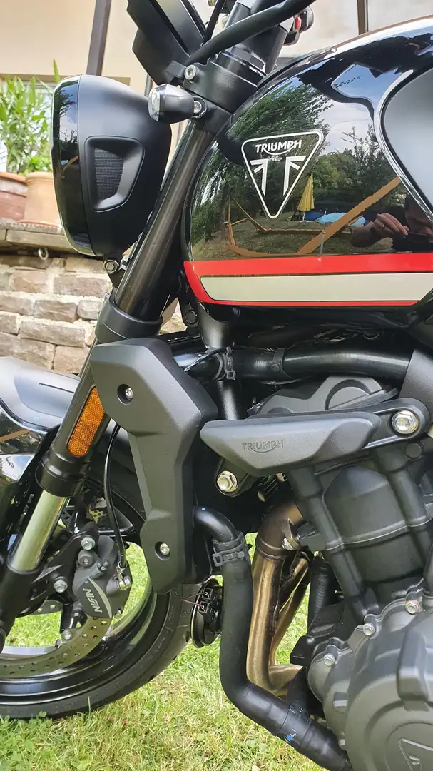 Triumph Trident 660 Schwarz - 2