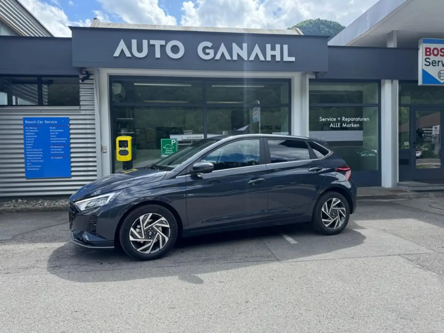Hyundai i20 (BC3) GO Plus 1.0 T-GDI DCT b5bu3-OO5/O6/O7 Grau - 1