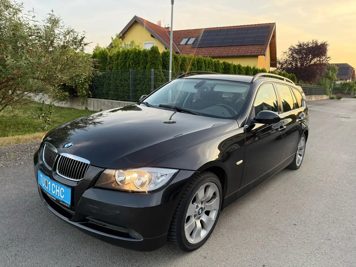 BMW 325 325xi Touring Österreich-Paket - 1