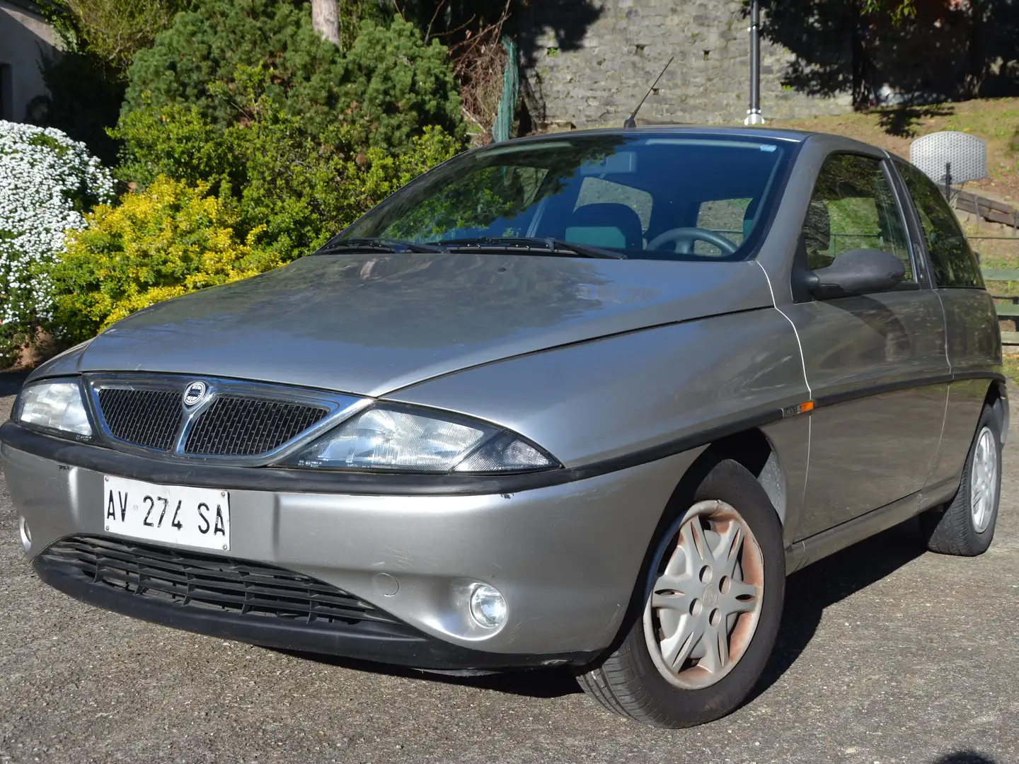 Lancia Y Y I 1996 1.2 LE Plateado - 2