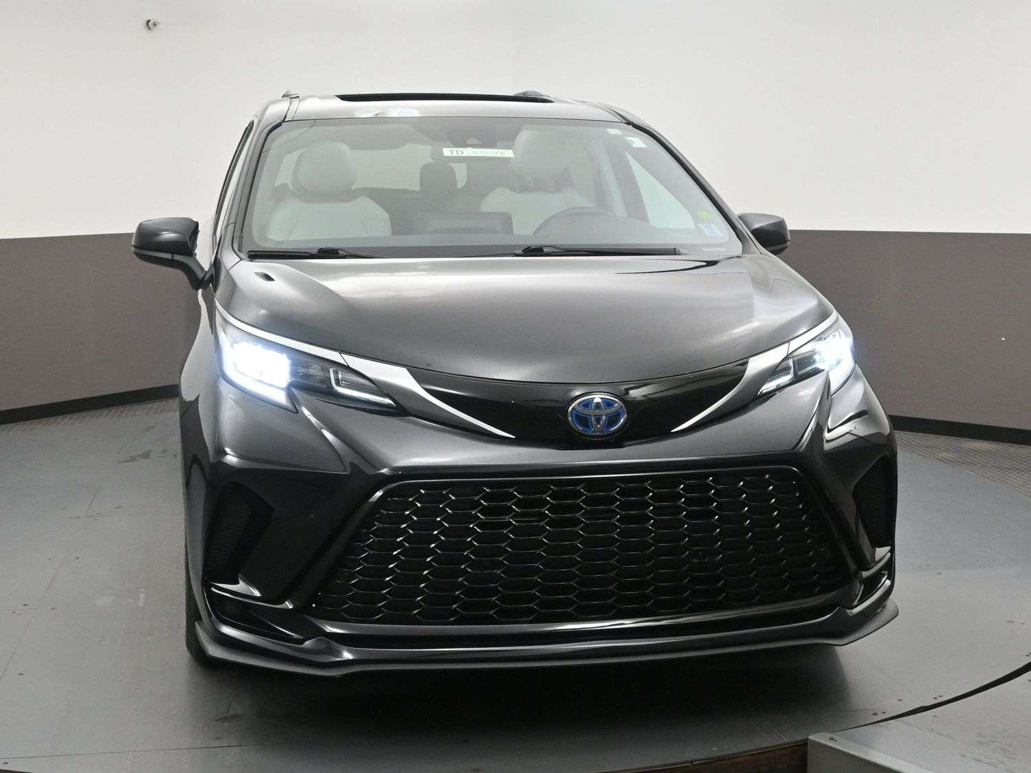2022 Toyota Sienna XSE HYBRID AWD JUST ARRIVED! | BLUETOOTH | KEYLESS — снимка 1