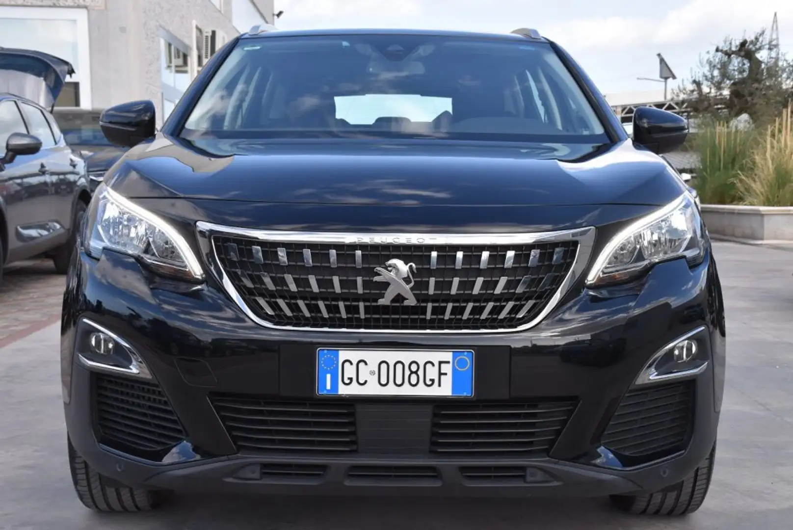 Peugeot 3008 BlueHDi 130 S&S EAT8 Business Nero - 2