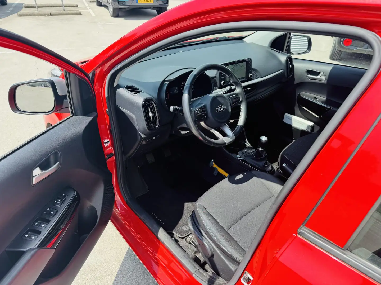 Kia Picanto 1.0 First Edition Unieke kmstand | NL-1e Eigenaar Rood - 2