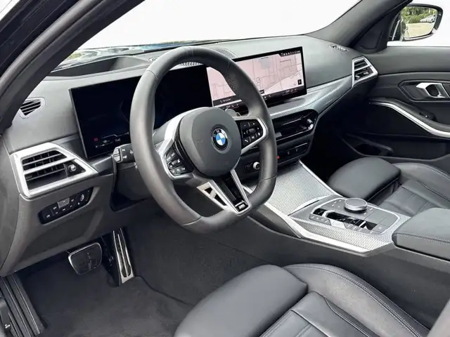 BMW 3 Series view 8