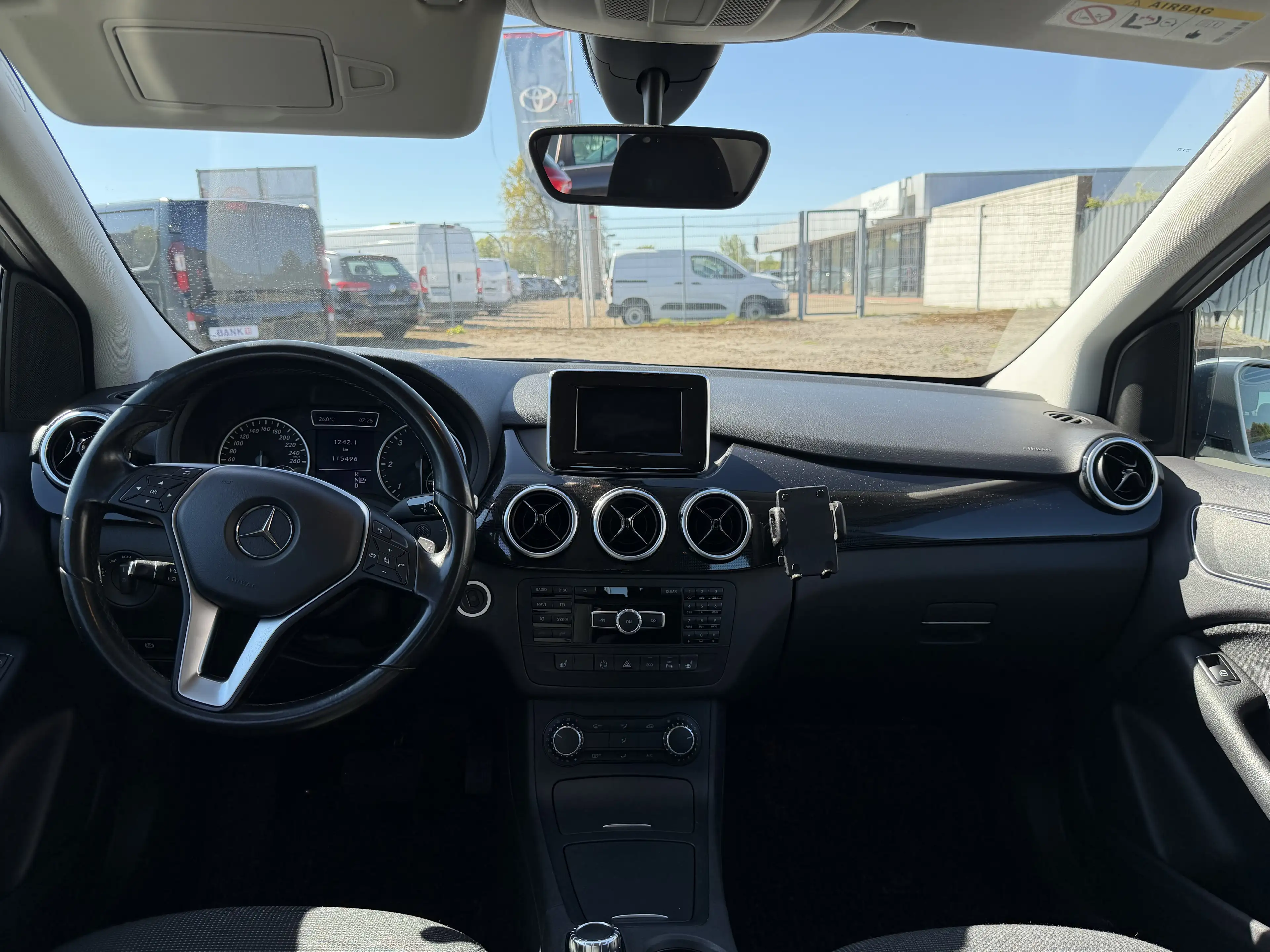 Mercedes-Benz B 220 d **Automatik, Sitzheizung, Navi** — photo 10