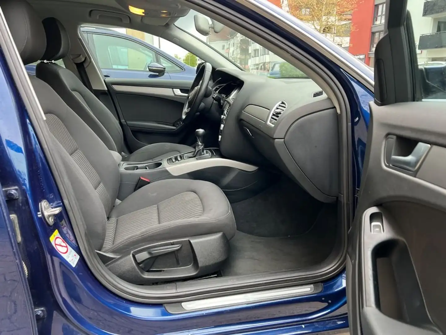 Audi A4 A4 Avant 2.0 TDI 143 S Line - 2
