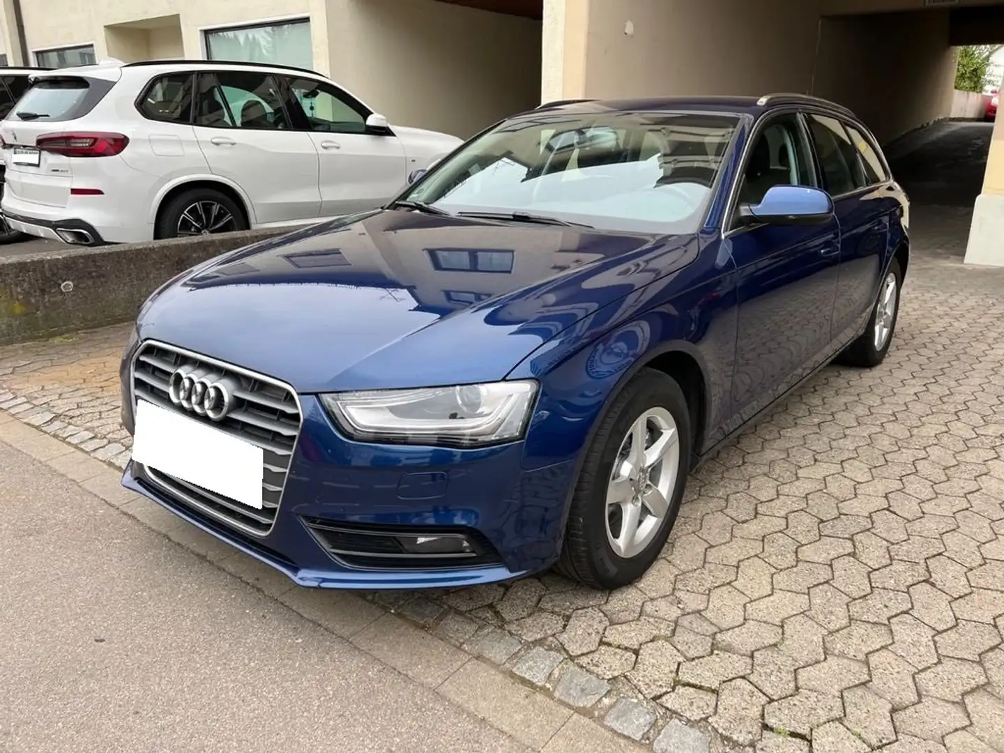 Audi A4 A4 Avant 2.0 TDI 143 S Line - 1