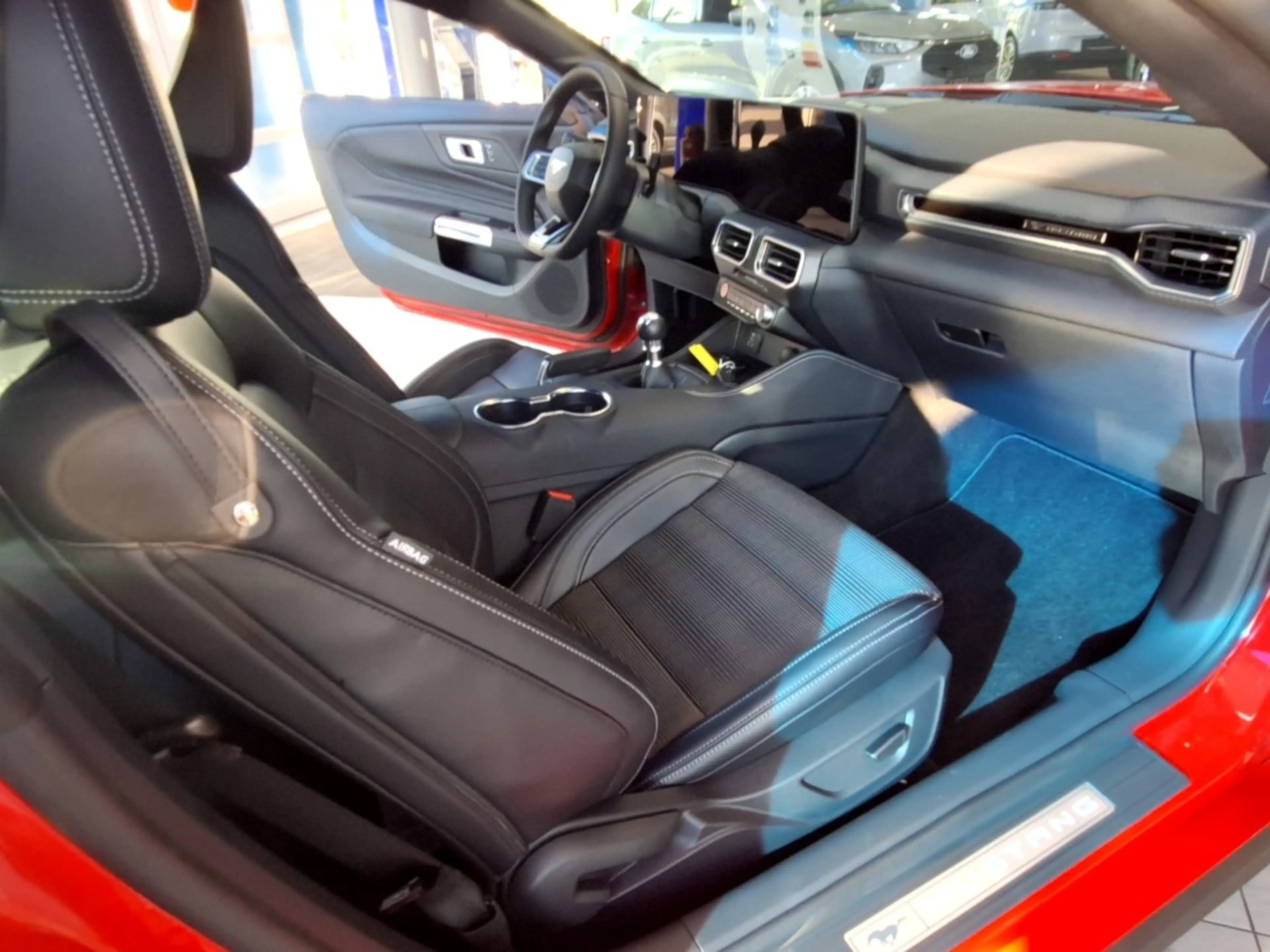 Ford Mustang Fastback 5.0 V8 GT LED*Navi*SHZ+Belüft. — photo 11