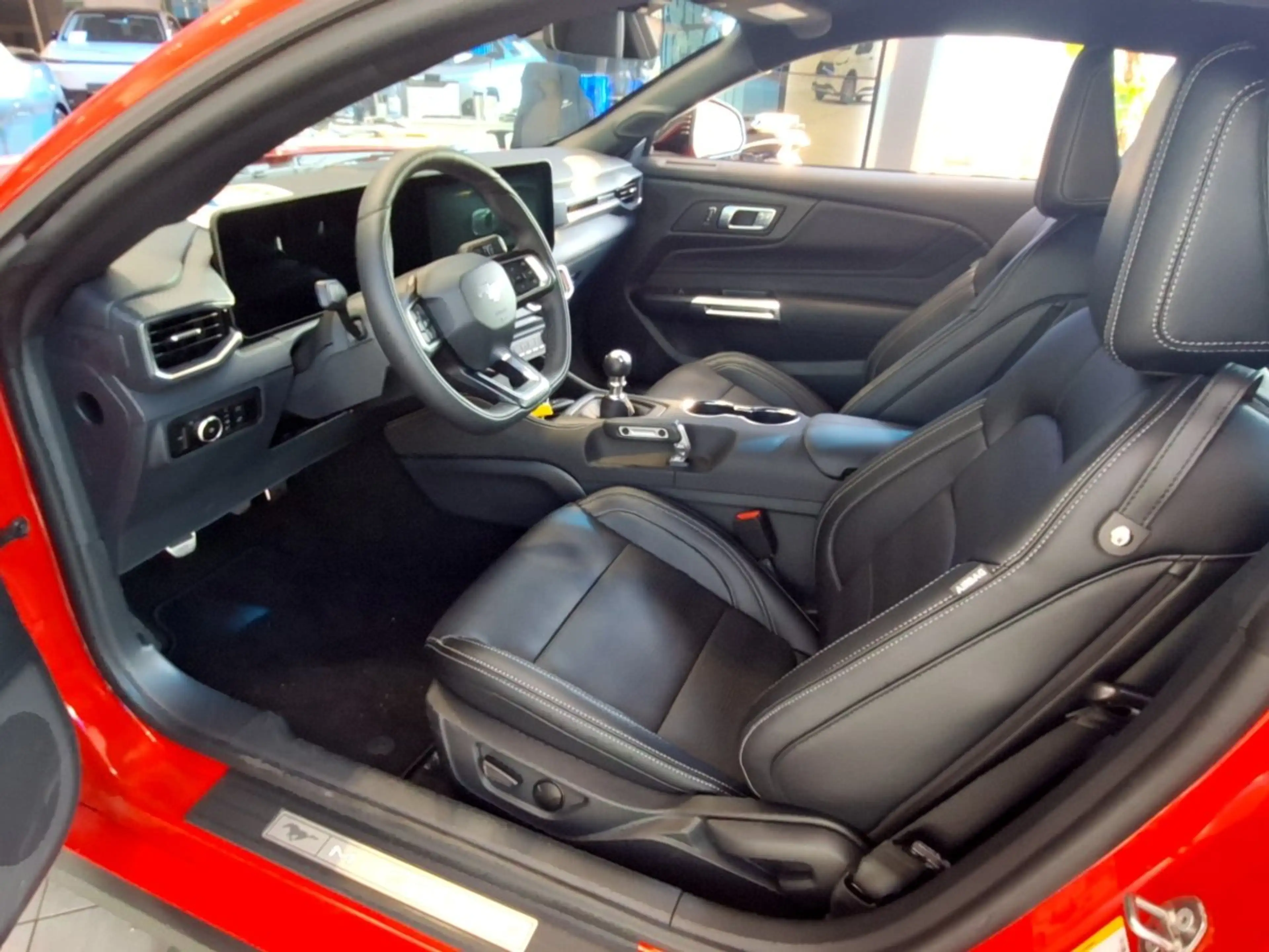 Ford Mustang Fastback 5.0 V8 GT LED*Navi*SHZ+Belüft. — photo 9