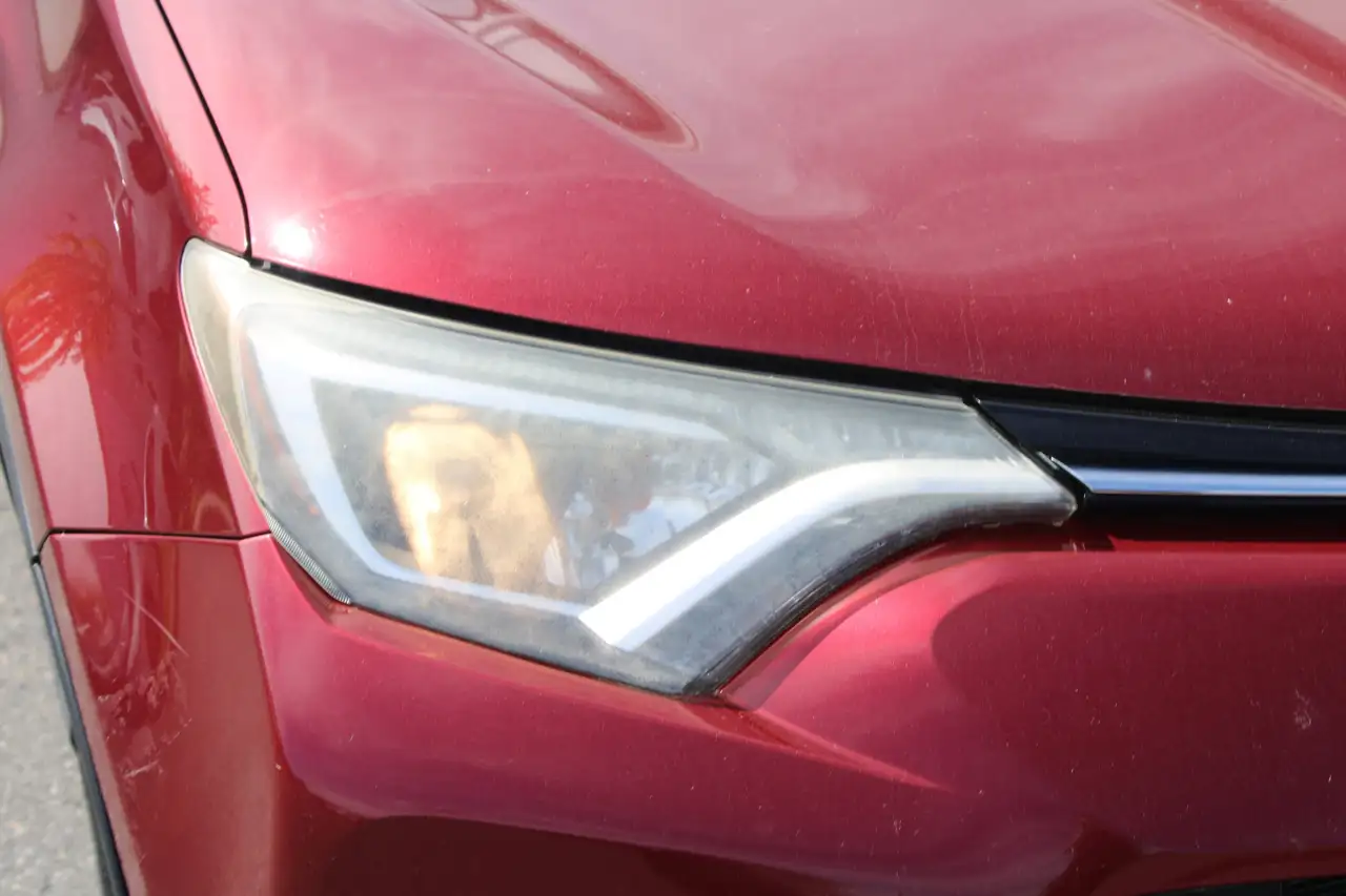 Toyota RAV 4 снимка Toyota RAV 4