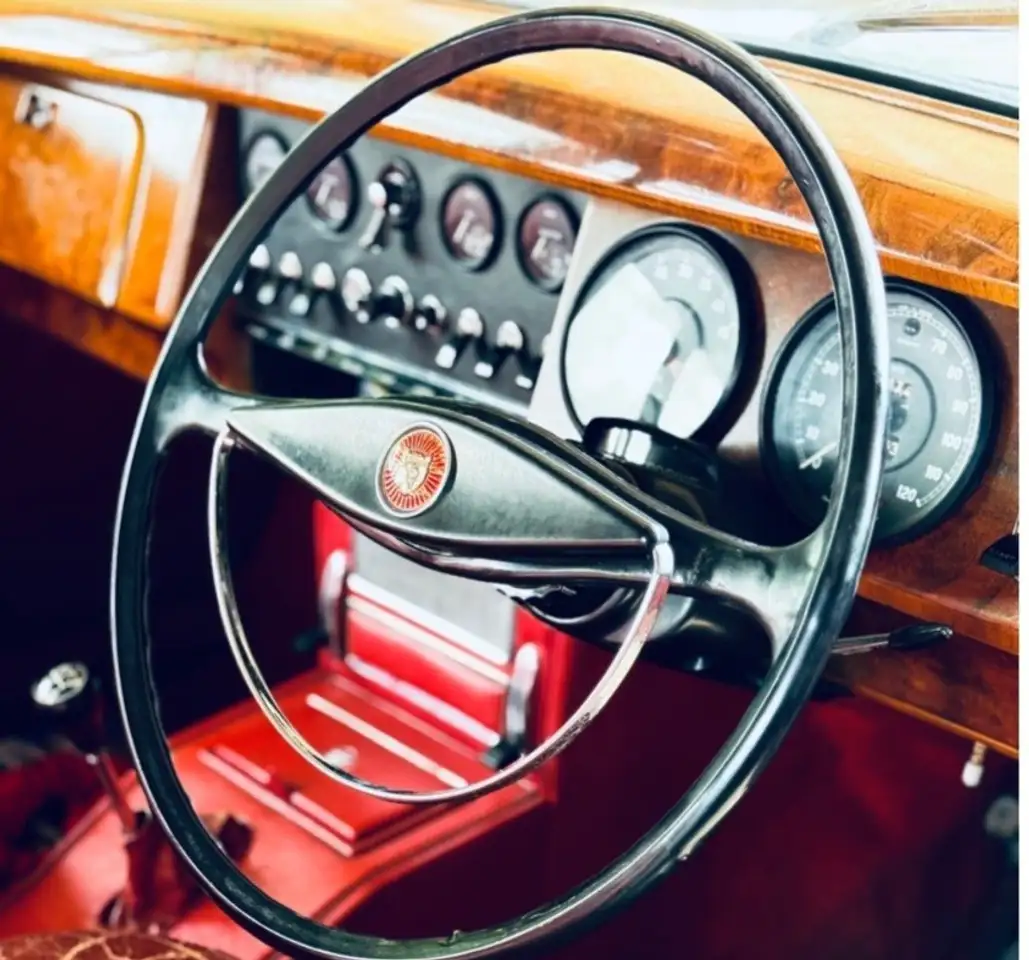 Jaguar MK II, foto 6