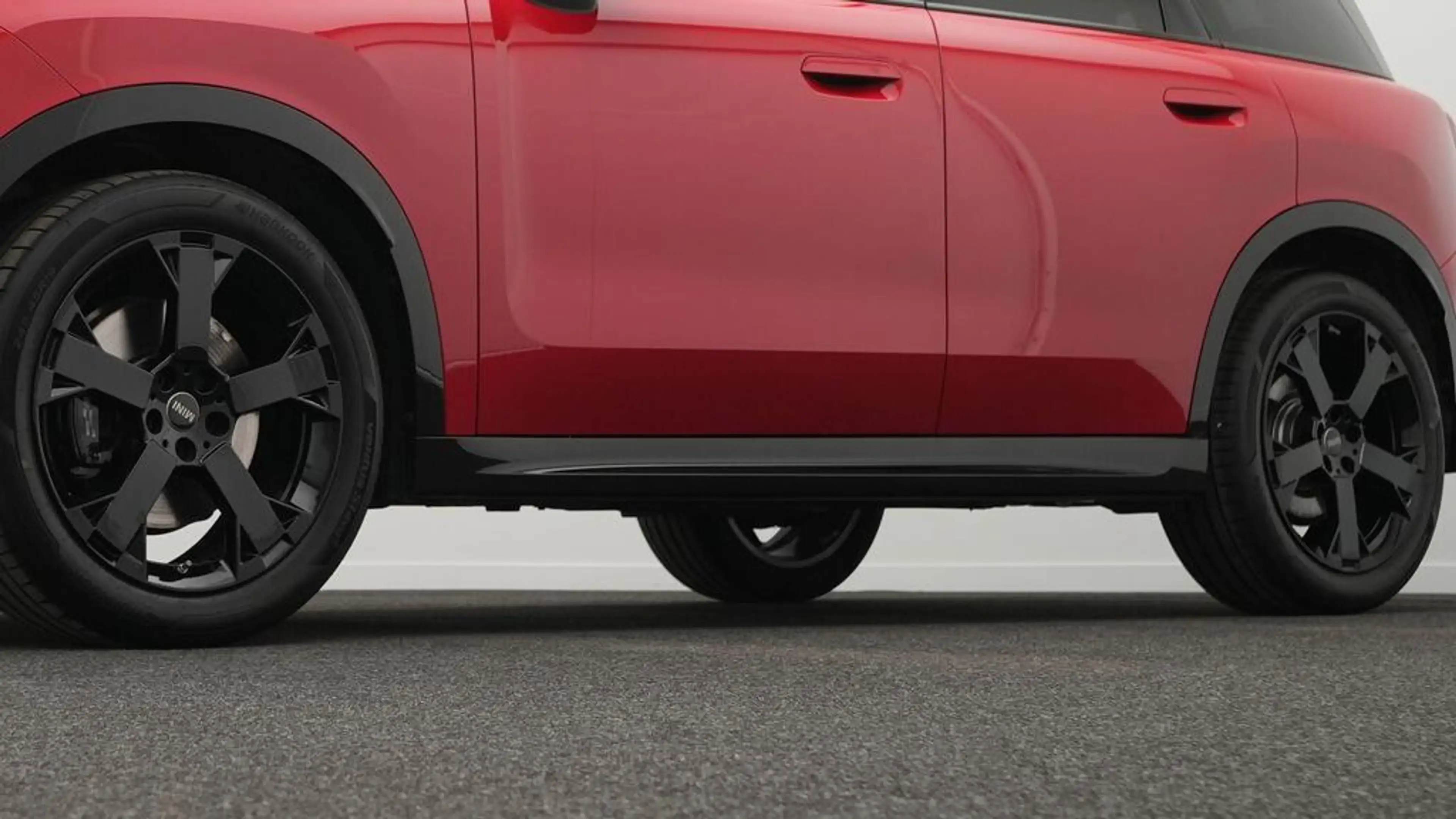 MINI Countryman S All4 John Cooper Works Trim — photo 20