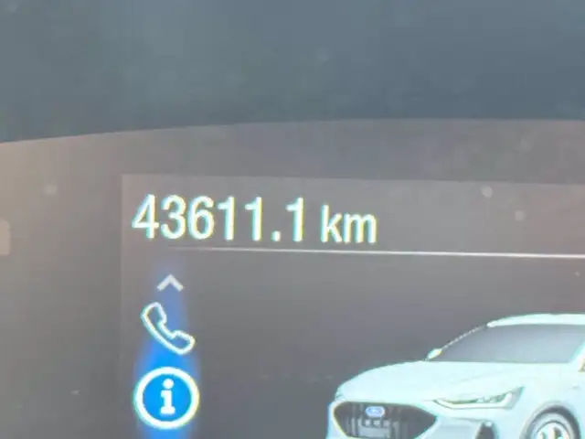 Ford Focus view 17