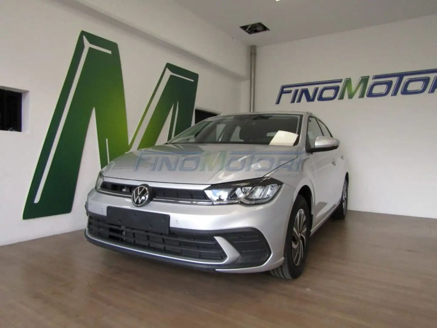 Volkswagen Polo 1.0 TSI 95 CV DSG Life Silber - 1