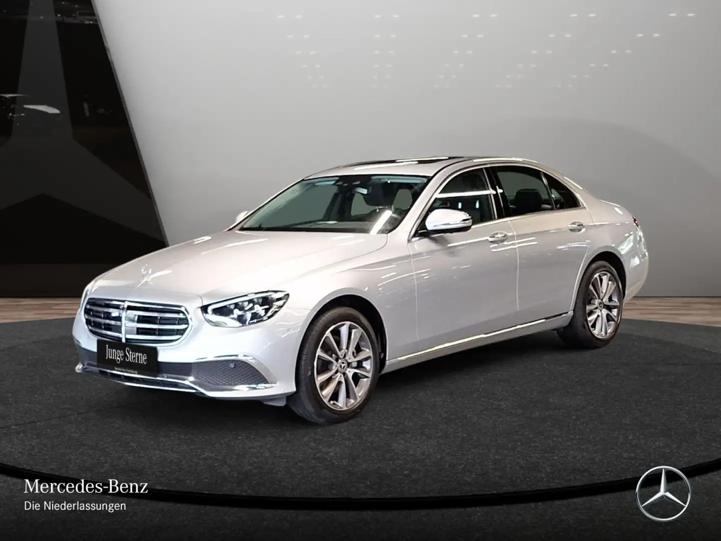 Mercedes-Benz E 300 d 4M EXCLUSIVE+360+LED+STHZG+FAHRASS+HUD+9G Plateado - 2