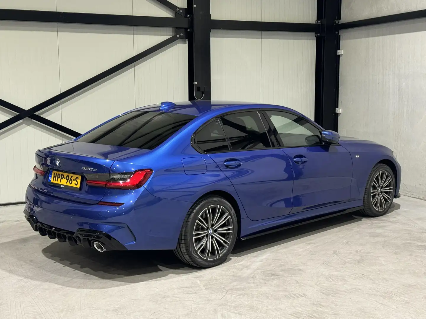 BMW 330 3-serie 330e M-Sport Aut. | shadow line | driving Niebieski - 2