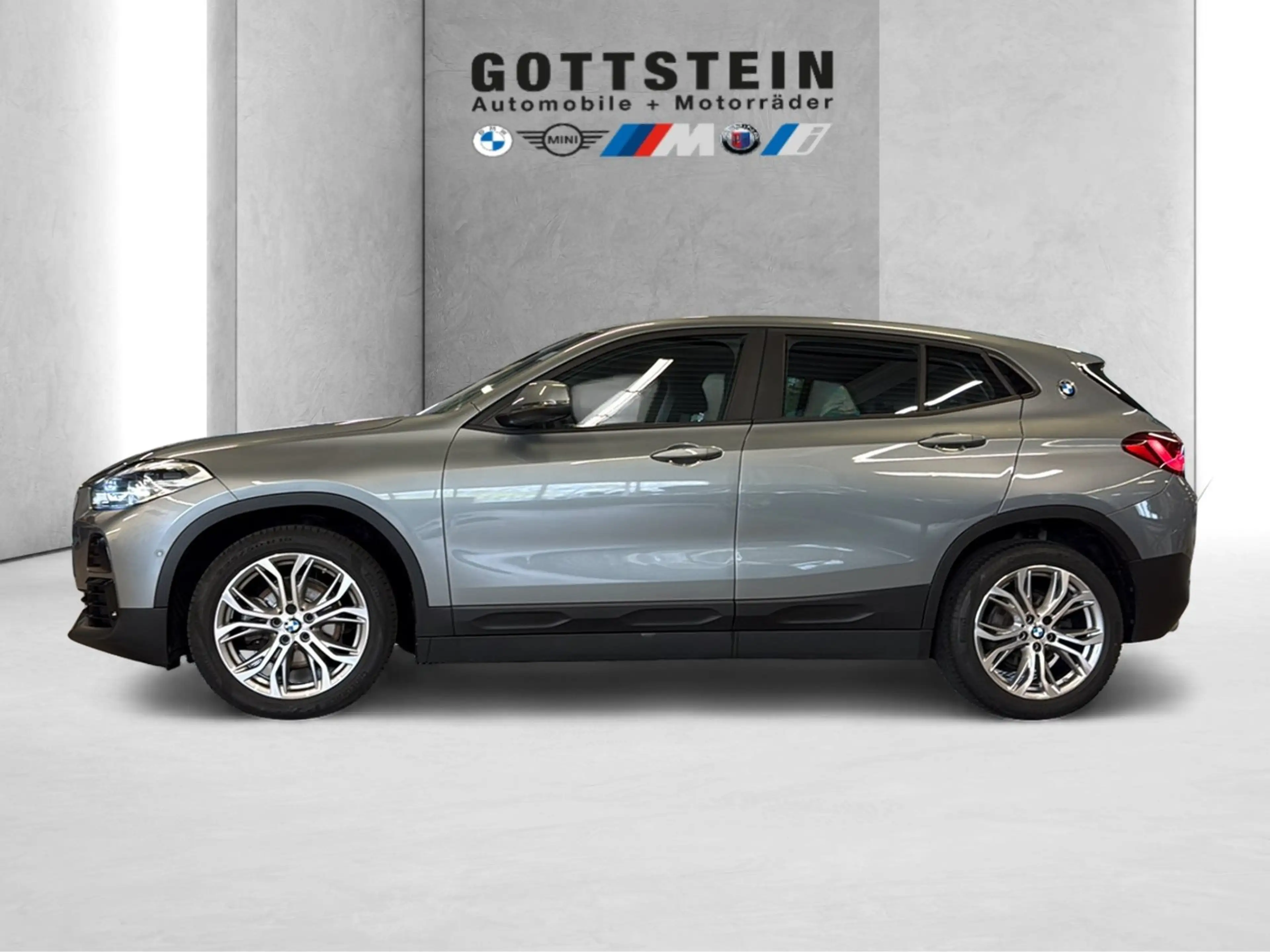 BMW X2 sDrive18d Advantage — photo 5