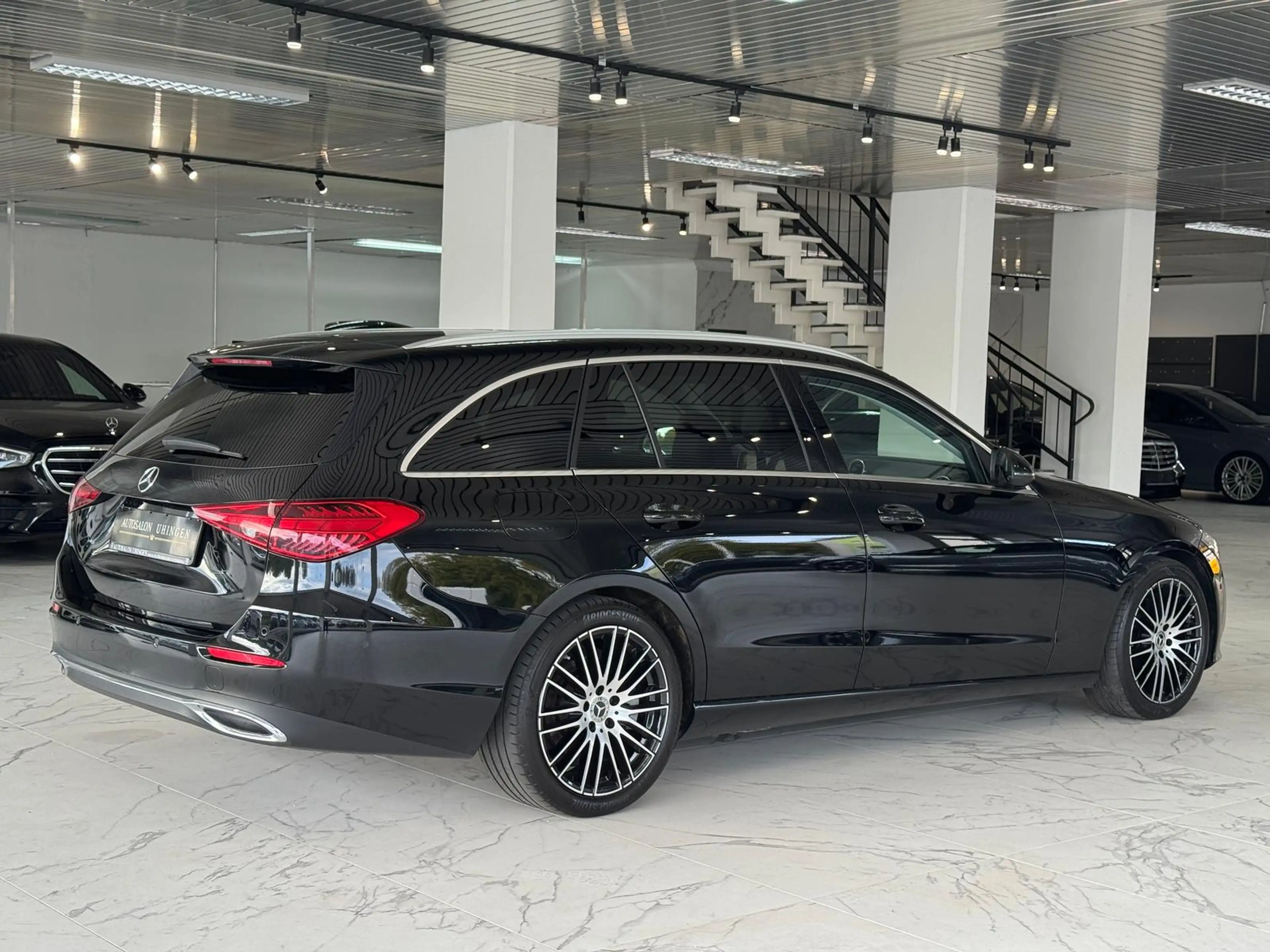 Mercedes-Benz C 220 d 4MATIC*AVANTGARDE*MBUX*KAM*AHK*DIGITAL-L — photo 8