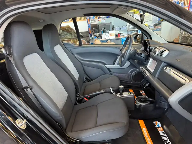 Smart Fortwo view 8