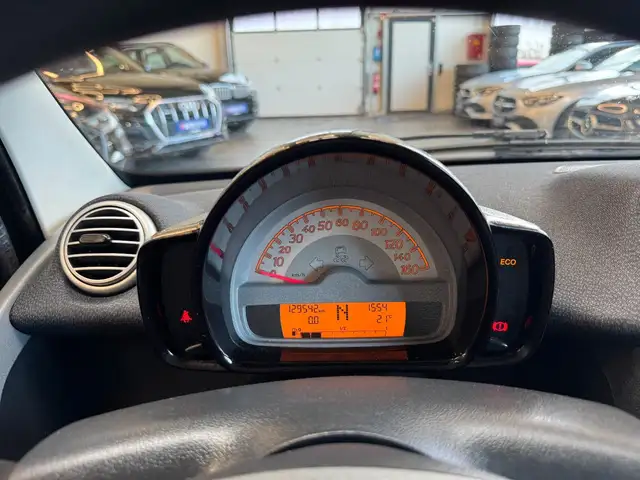 Smart Fortwo view 14