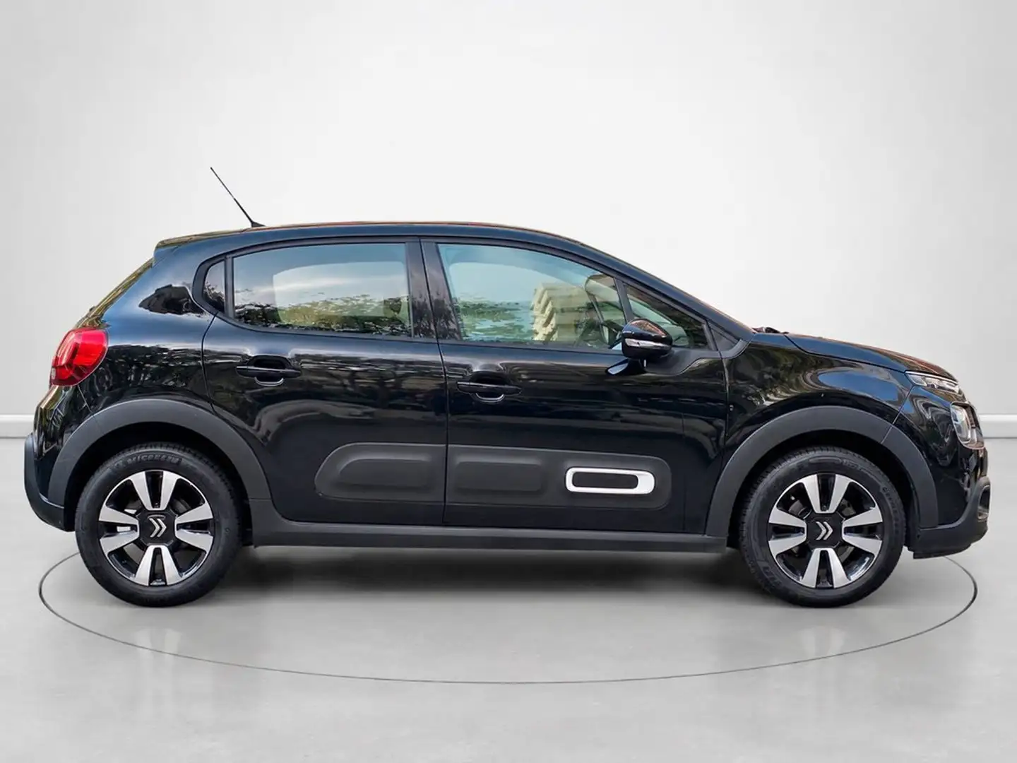 Citroen C3 1.2 PureTech S&S Max 83 Negro - 2