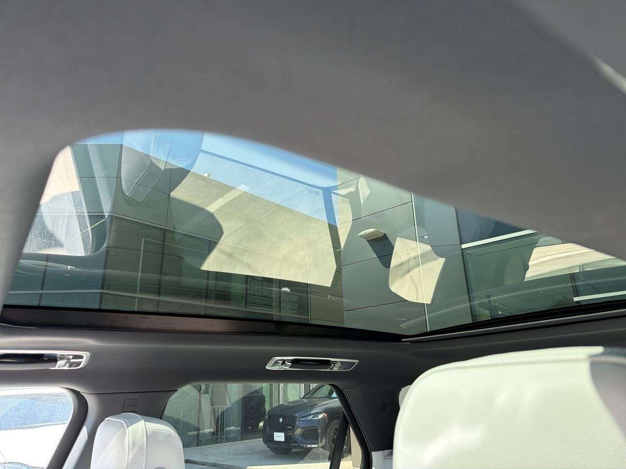 2026 Land Rover Range Rover Sport P360 S thumb 19
