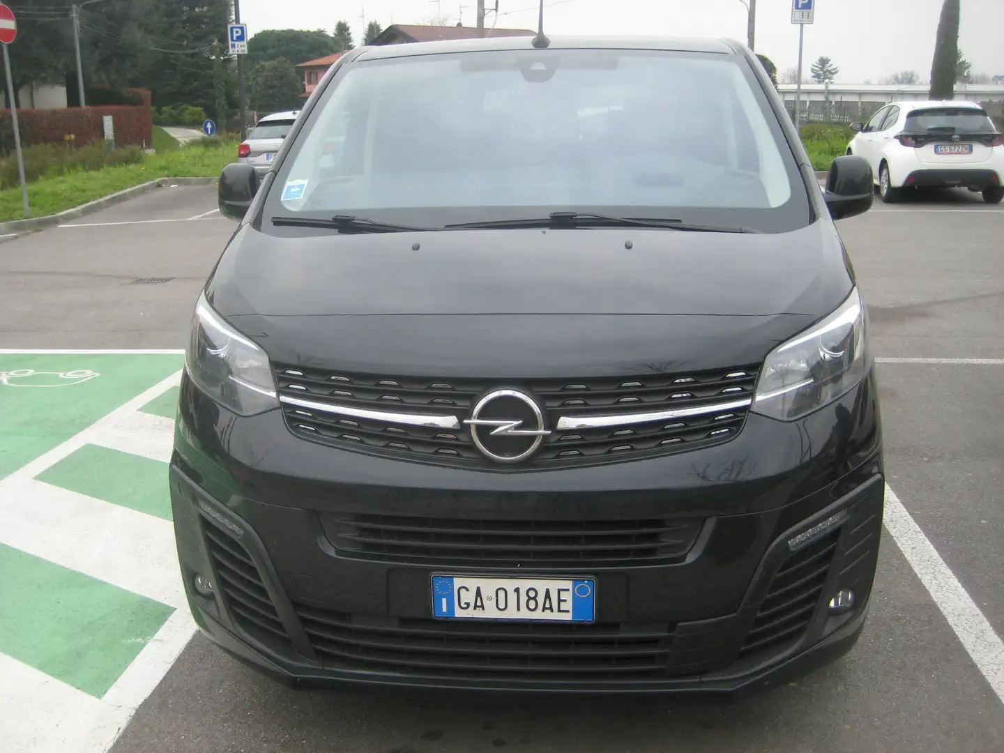 Opel Zafira Life 7 POSTI Černá - 1