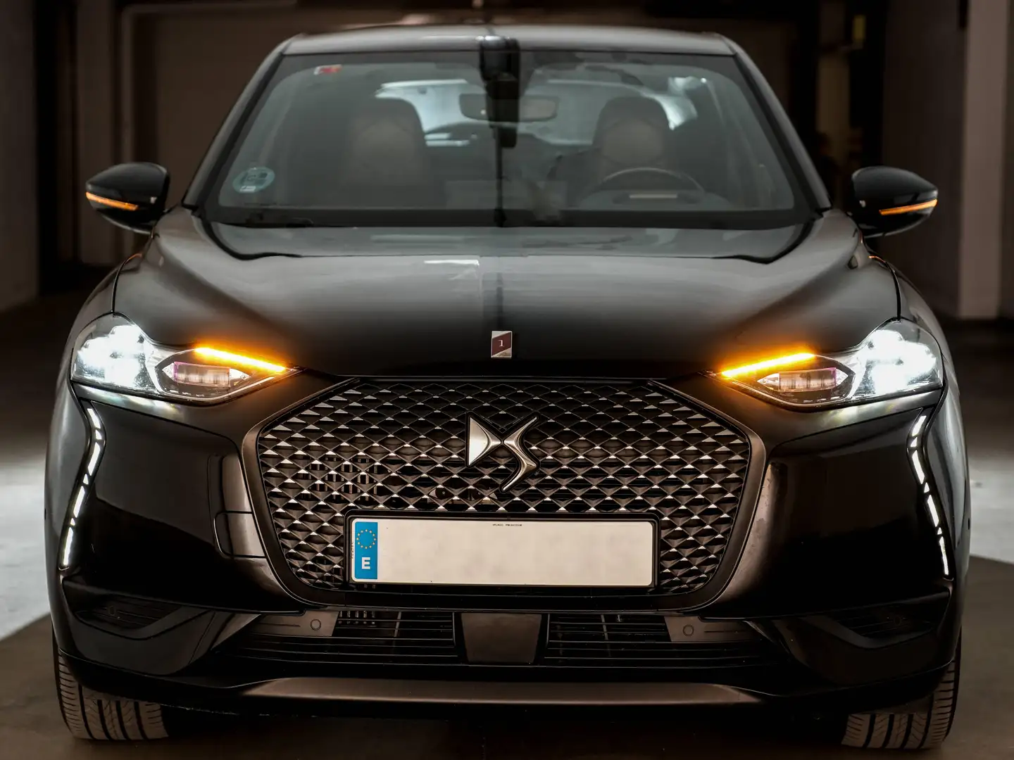 DS Automobiles DS 3 Crossback DS 3 Crossback Puretech La Premiere 155 EAT8 La Premiere Negro - 1