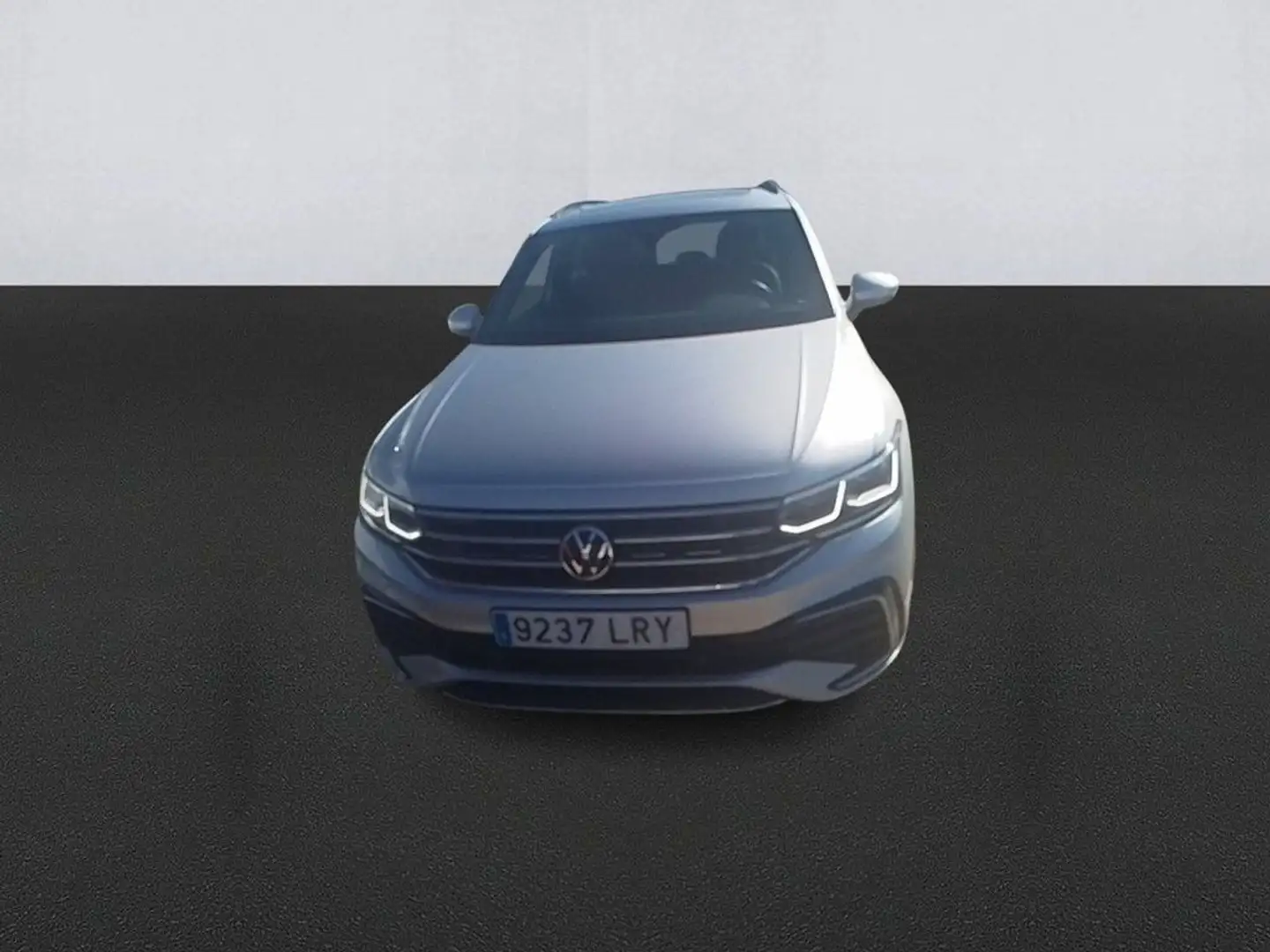 Volkswagen Tiguan 2.0TDI R-Line DSG 110kW Gris - 2