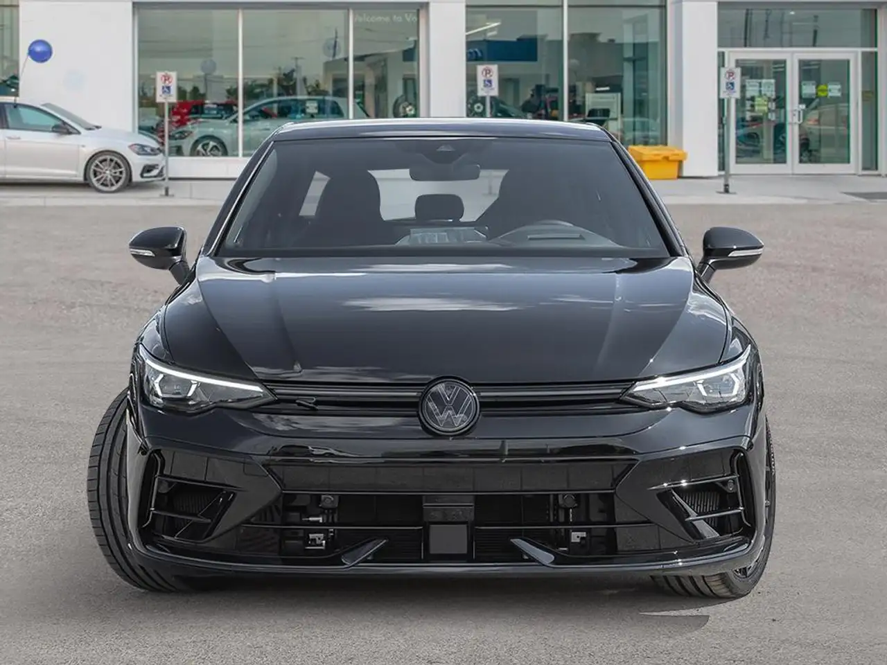 Volkswagen Golf R снимка Volkswagen Golf R